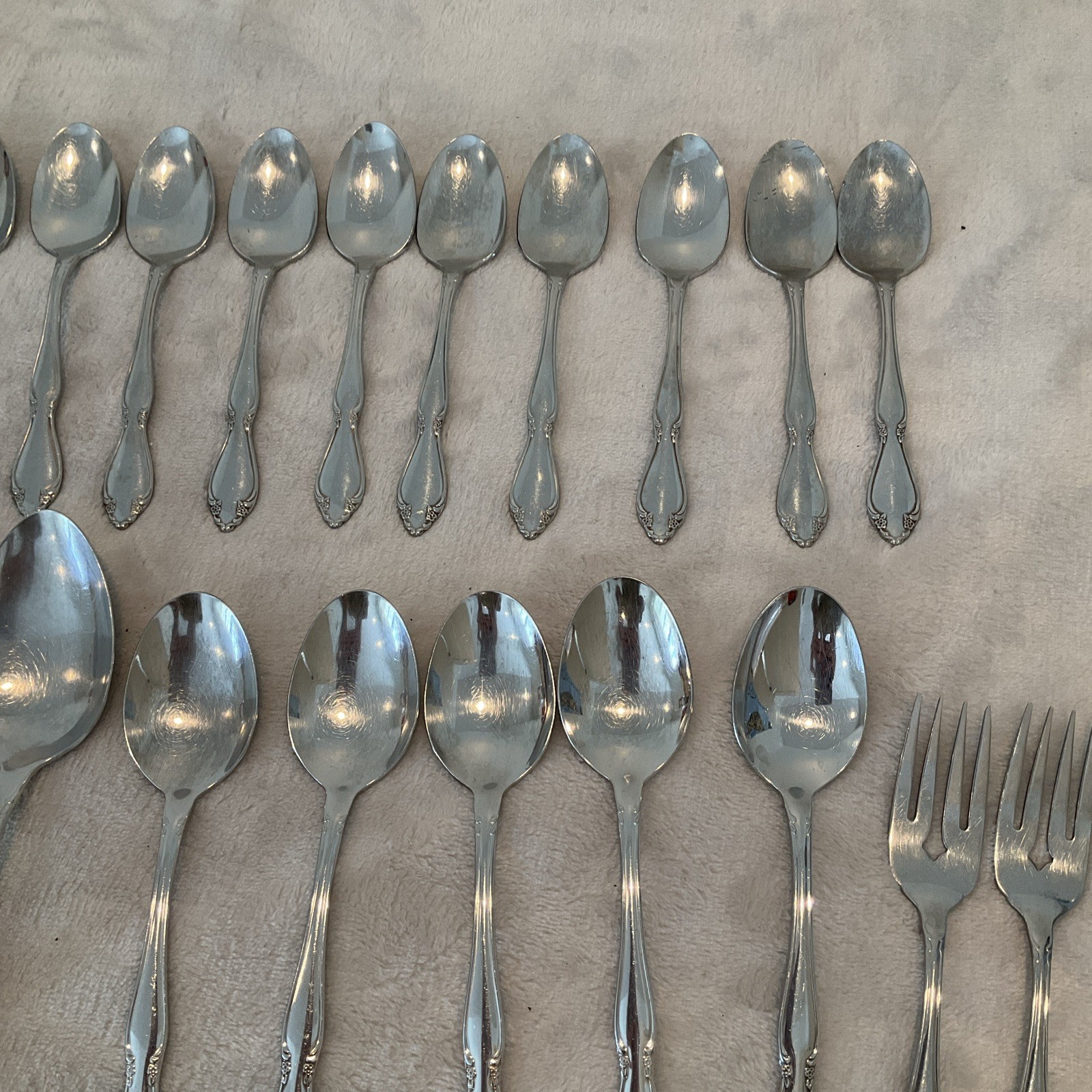 Oneida Berkeley Square Stainless Flatware 45pcs Bundle