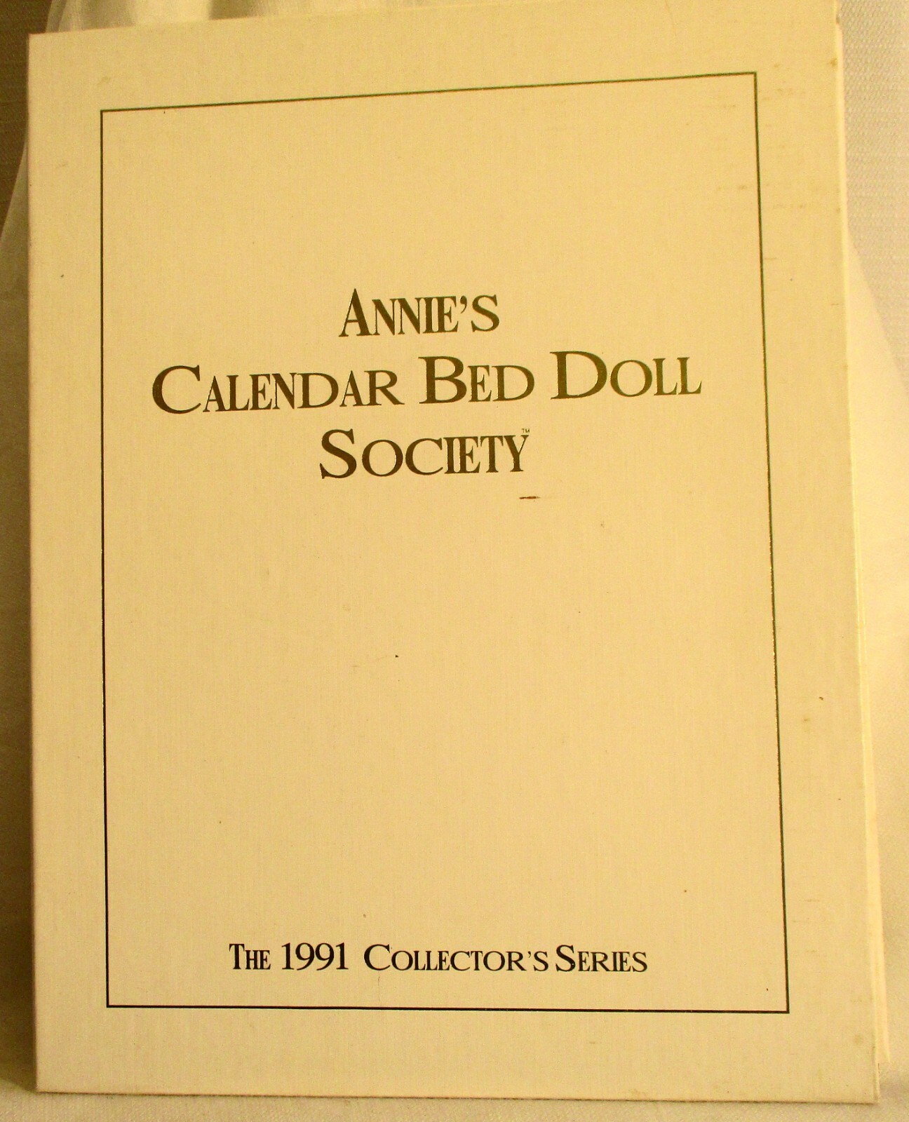 Annie's Calendar Bed Doll Society - 1991 Collector's Series (SKU# 3835)