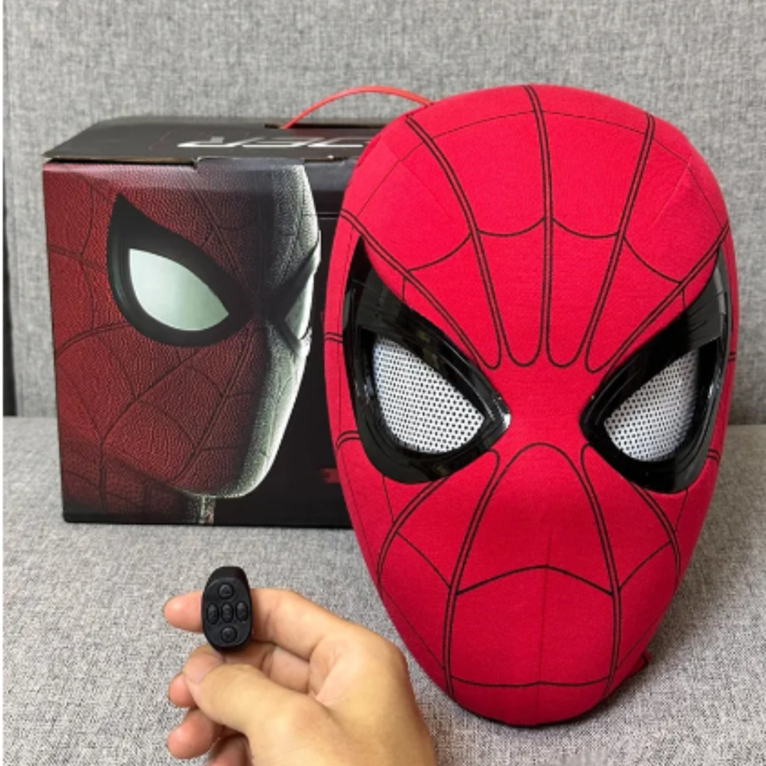 Ultimat Spider-Man Mask Moving Arachno Eyes Cosplay Prop Remote Control Ring