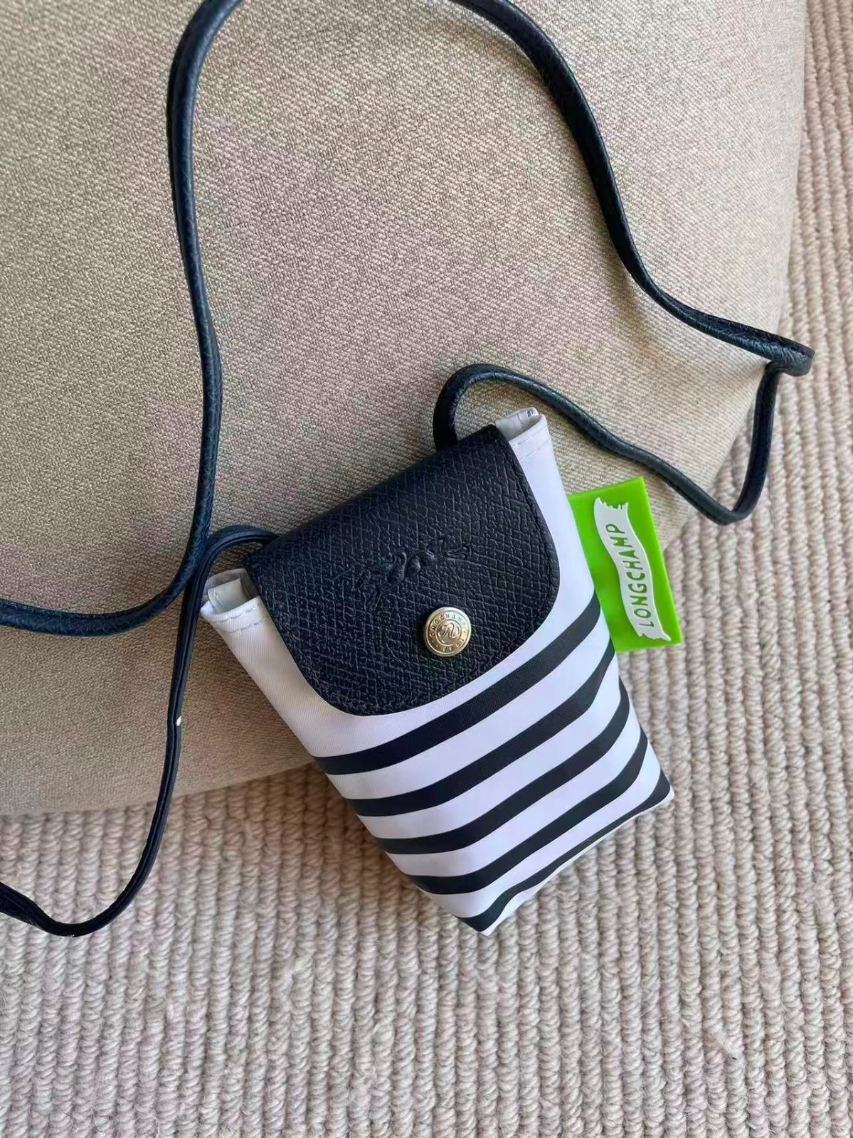 Longchamp New Large-Capacity White Striped Phone Pouch