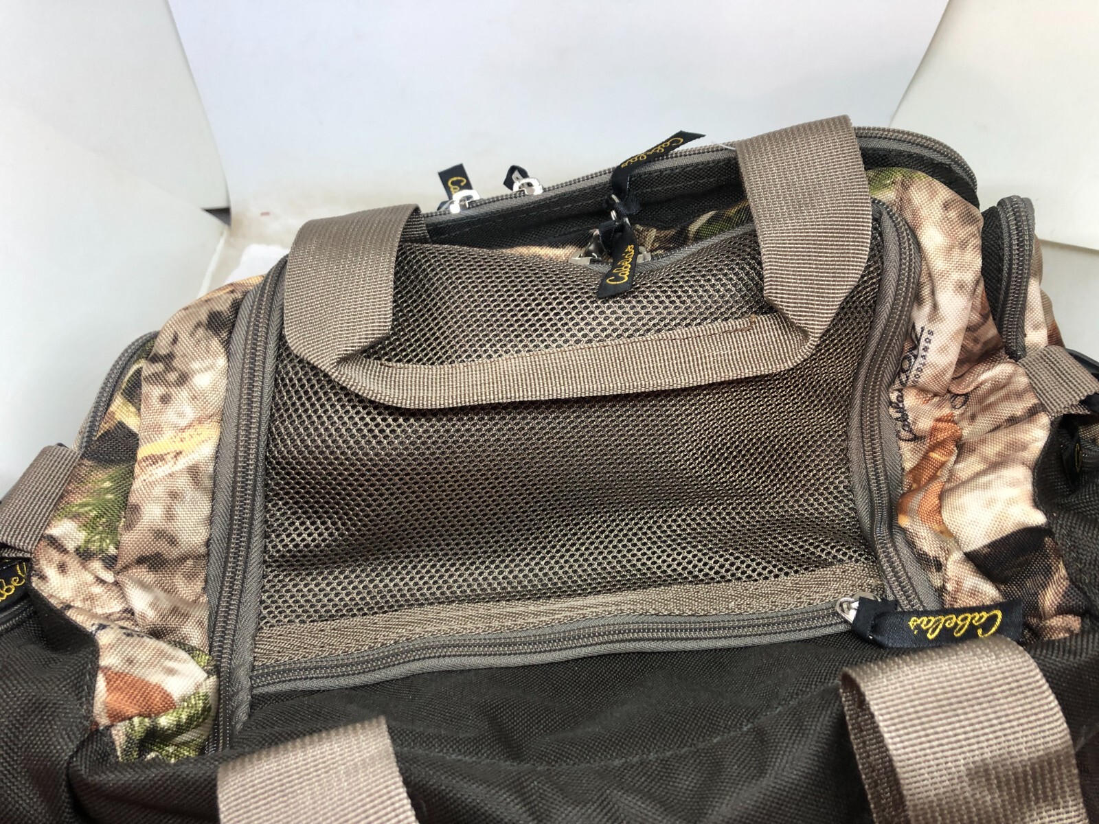 NEW Cabela's Small Camo Duffle Bag Hunting Fishing Gear Carry On Organizer