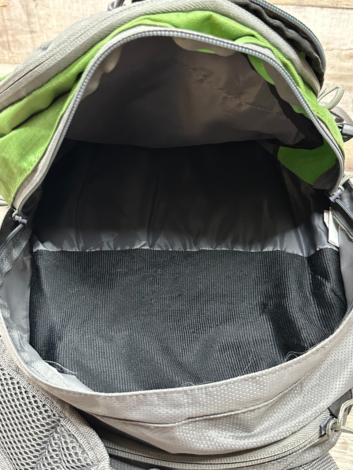 Outdoor Products Backpack Multi Pockets Green Hydration Backpack No Bladder 18"