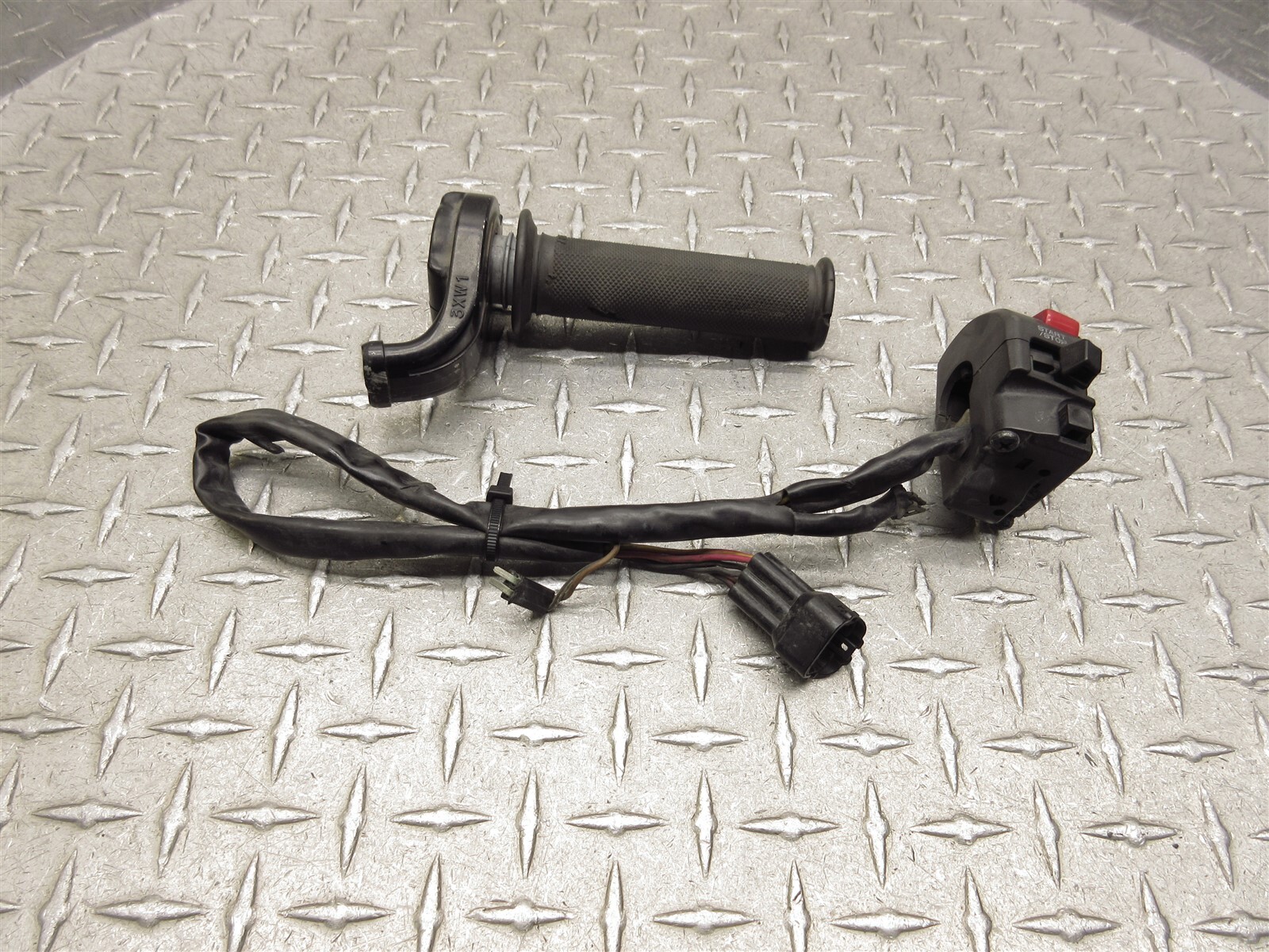 2007 07-08 Kawasaki ZX6R ZX6 Ninja ZX600P Right Handlebar Controls Switches Lot