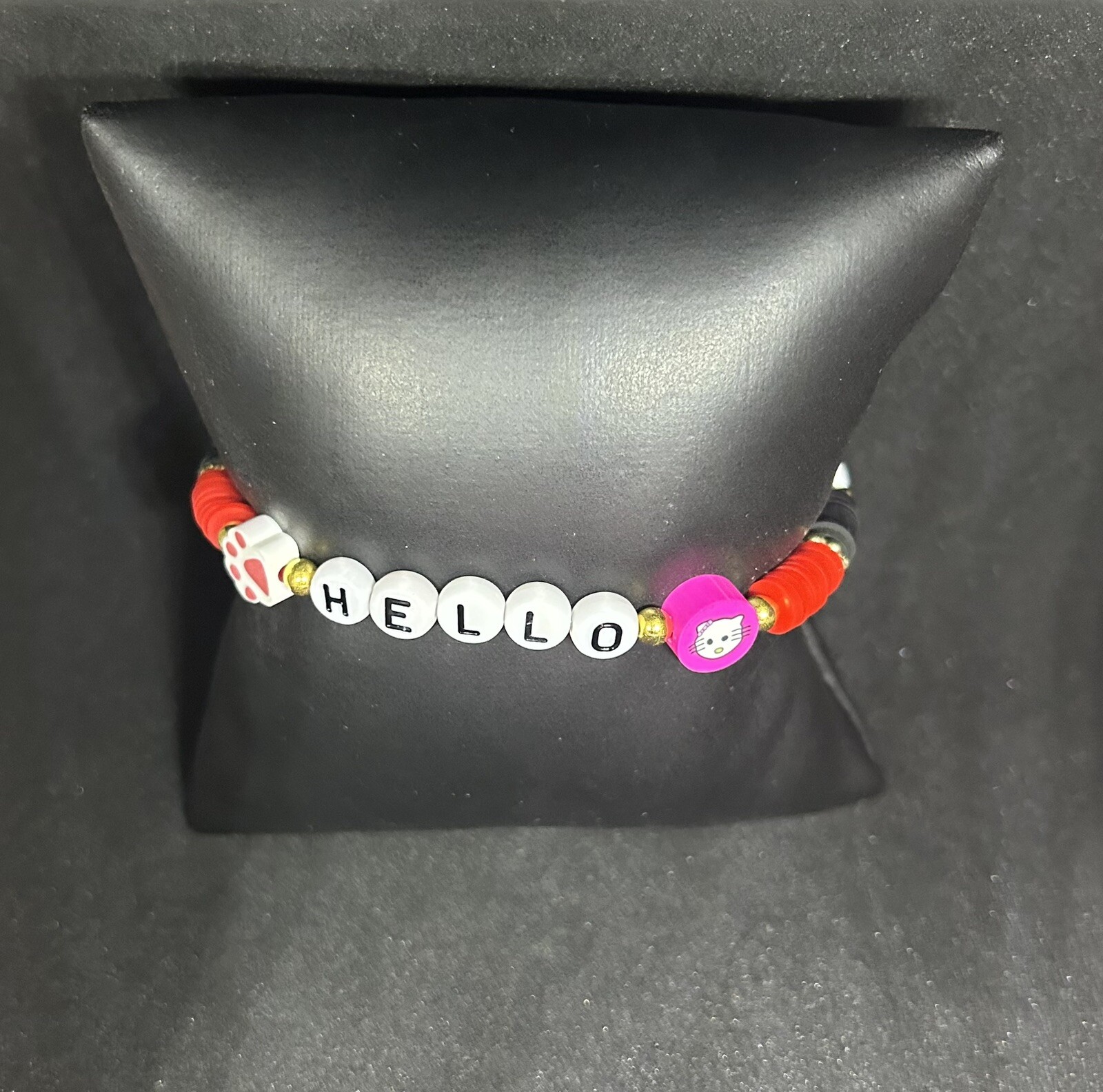 Hello Kitty (Letter) Heishi Bracelet