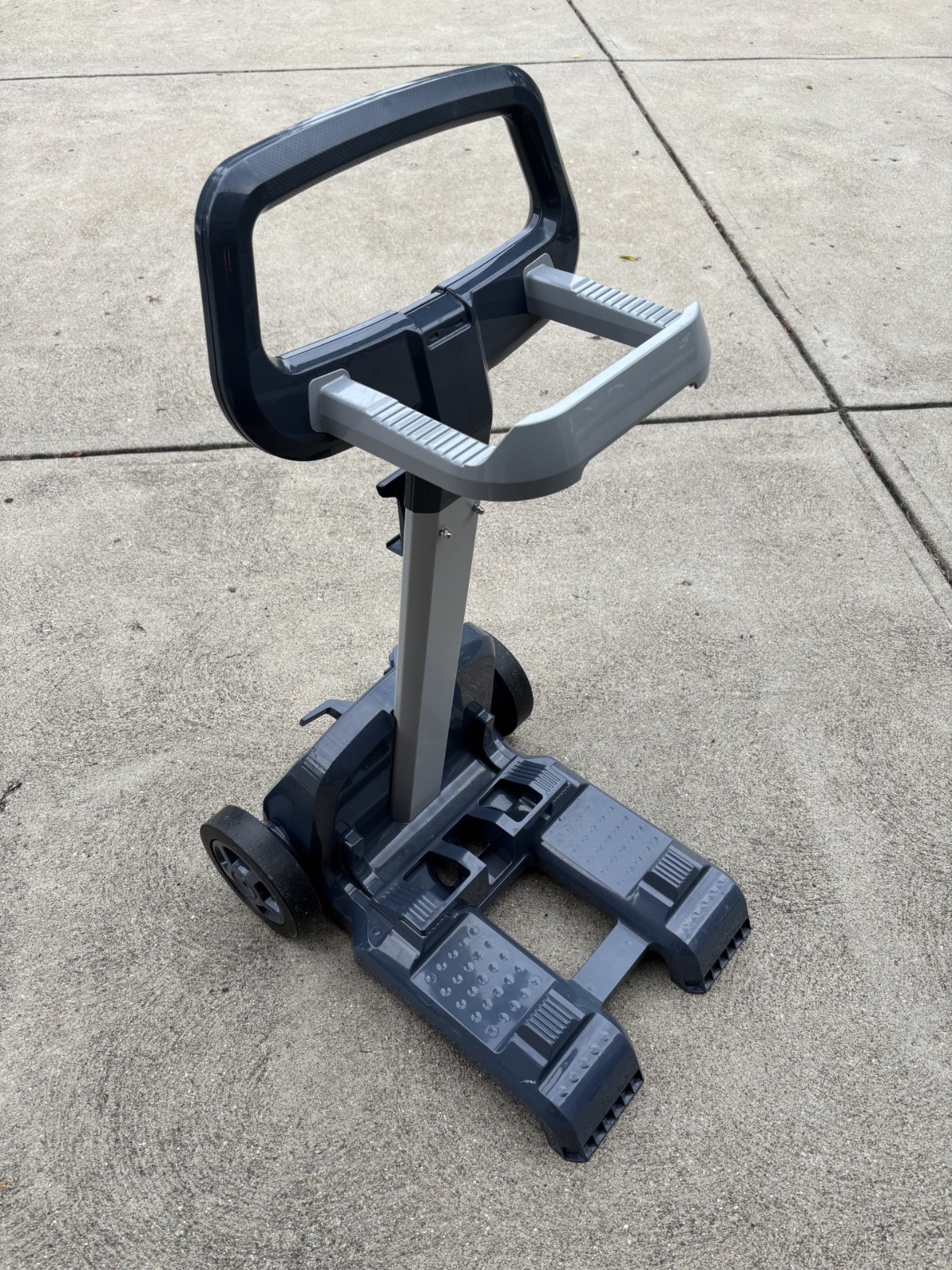 Maytronics 9996084-ASSY Dolphin Robotic Pool Cleaner Universal Caddy Cart