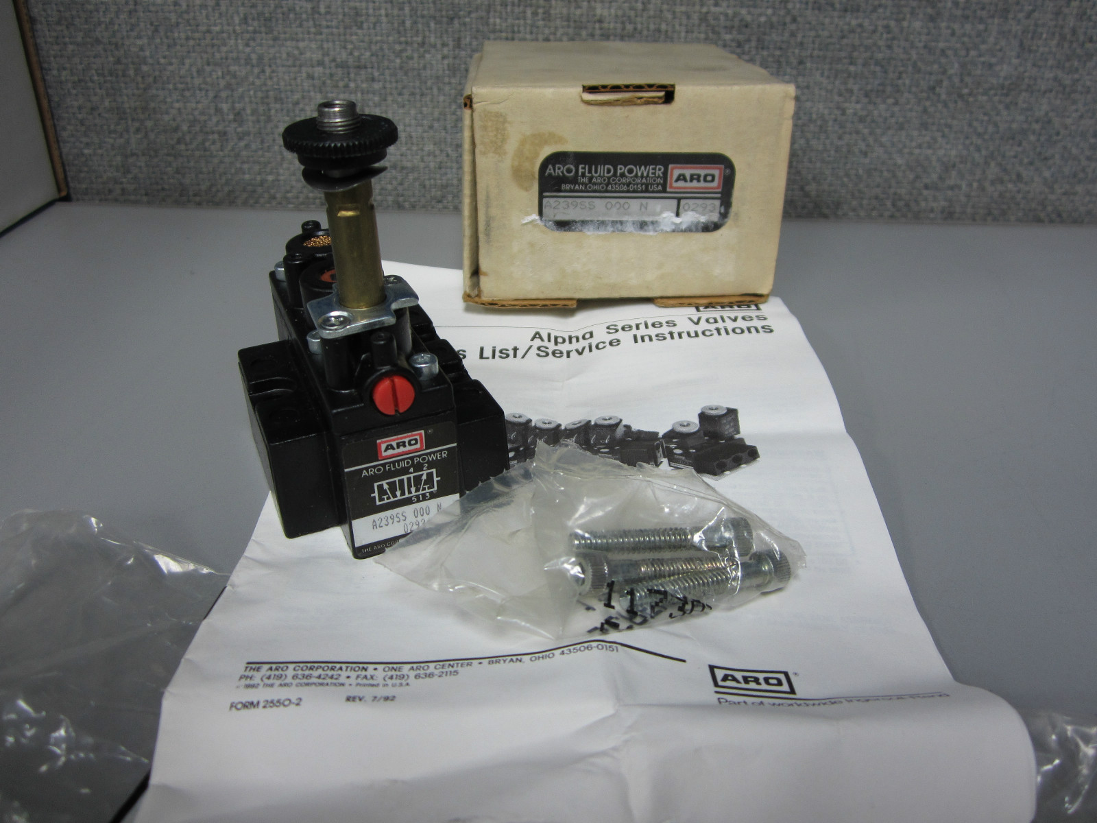 ARO A239SS-000N Solenoid Valve A239SS000N NEW A239SS-000-N 0293