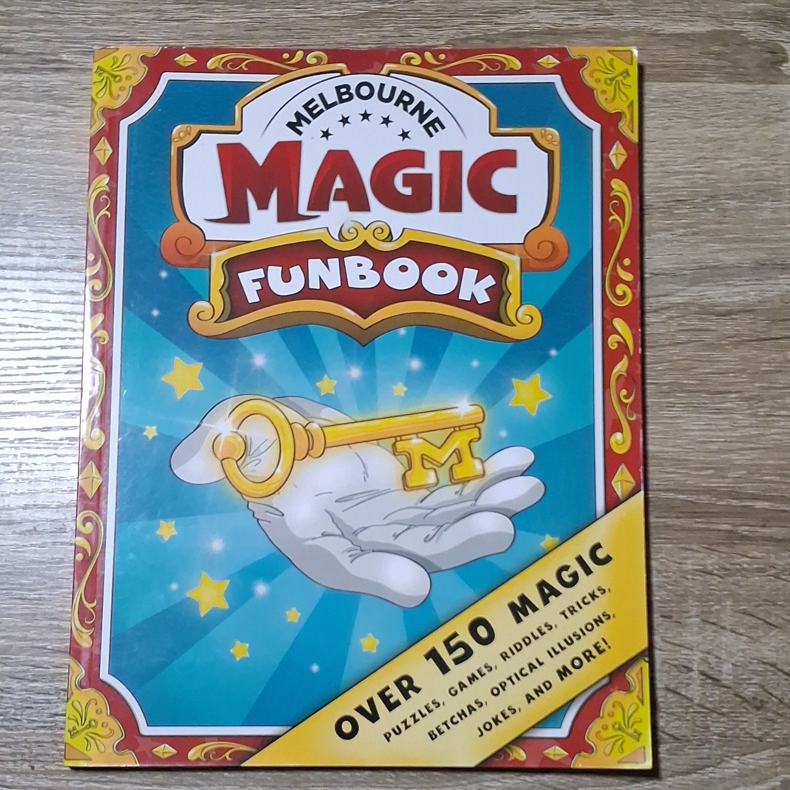 Melbourne Magic Academy Funbook 150+ Magic Tricks Mr. Magic 2019 Age 8-11