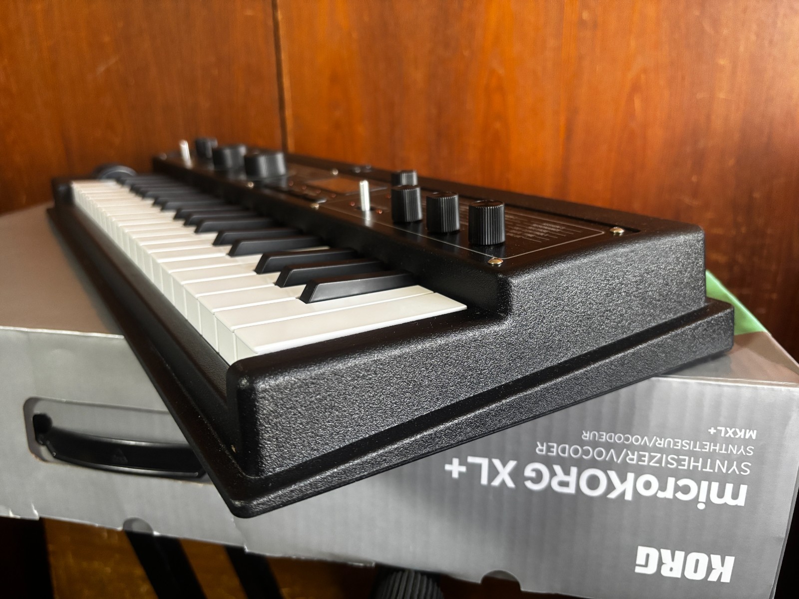Korg Microkorg XL Plus Synthesizer with Vocoder w/ box, mic