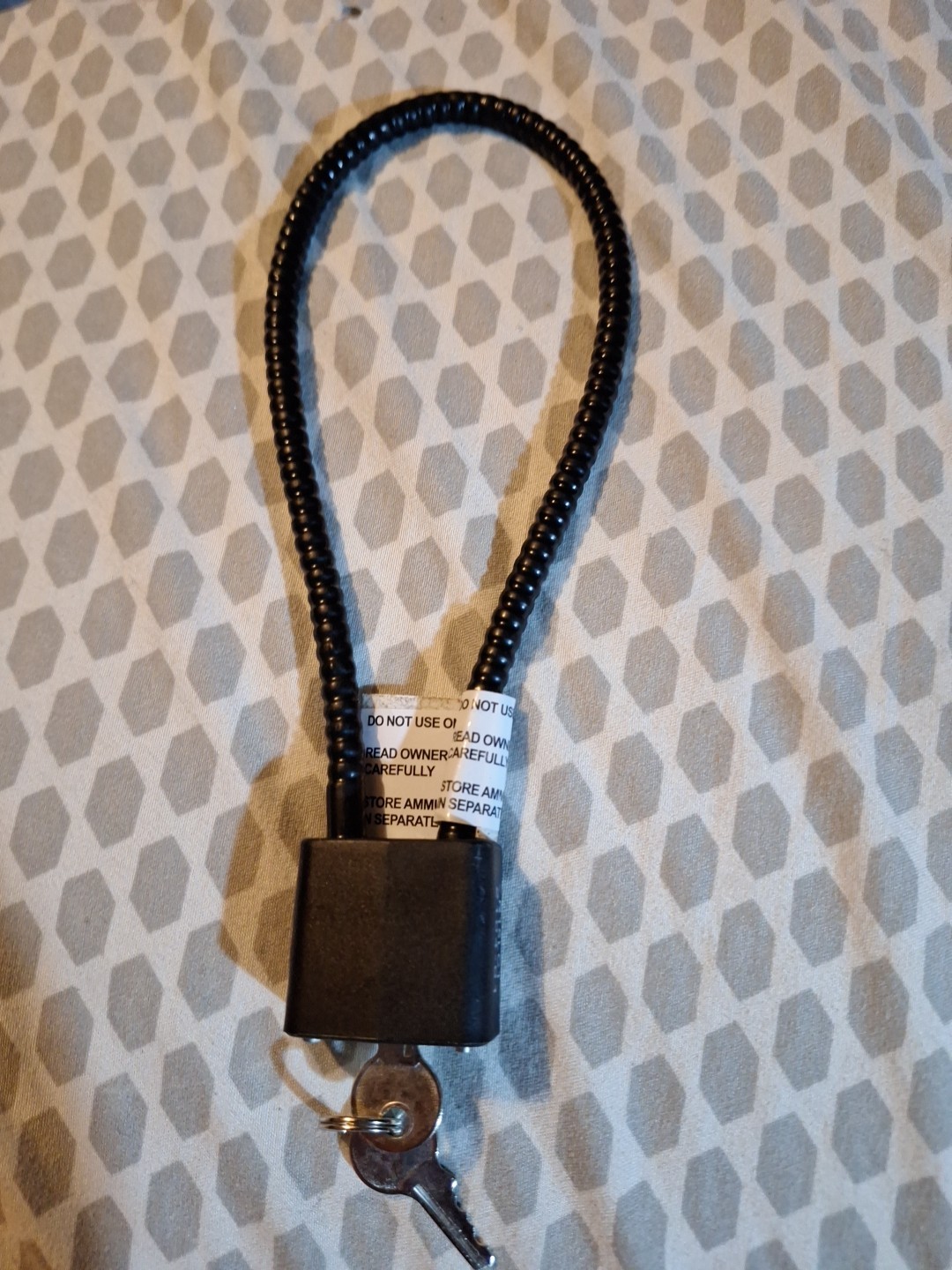 Gun lock - Regal R15LC Firearm Black Cable Lock With 2 Keys