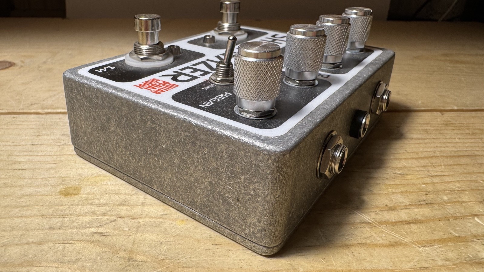 Devi Ever : FX Shoe Gazer Fuzz