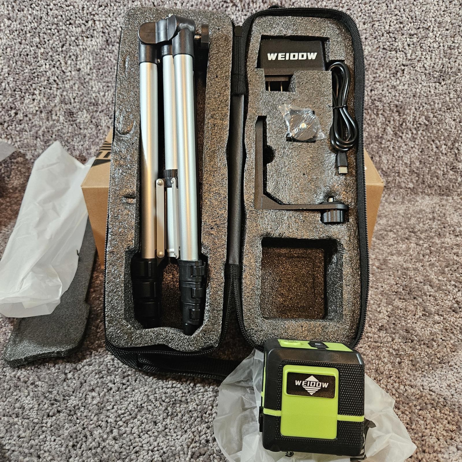 Weiddw Interior Lazer Level with Carrying Case. New