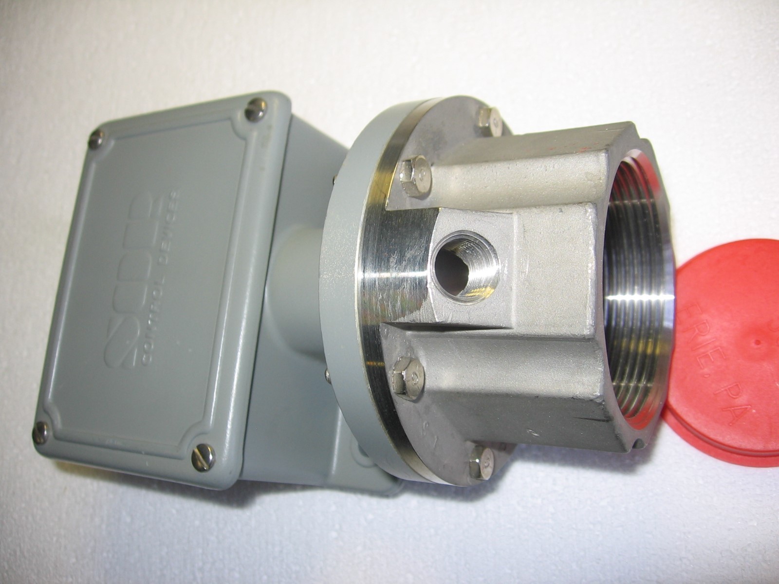 SOR Control Devices Static "O" Ring Pressure Switch 126NN-Y45-U9-C6A-TT