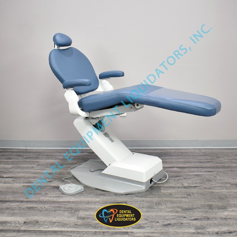 Pelton & Crane Spirit 2000 Dental Medical Patient Chair with Vinyl Upholstery