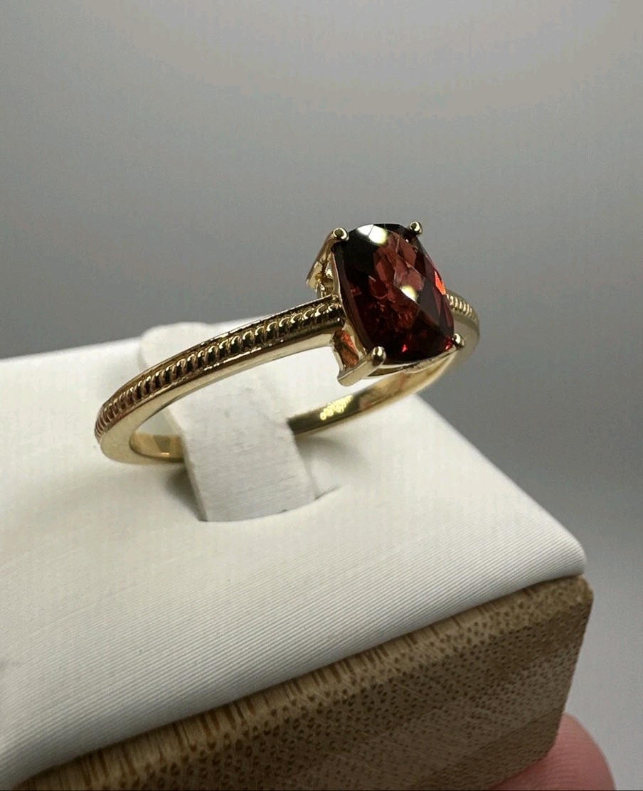 Dainty Checkerboard Faceted Natural Garnet Sterling Silver Size 10 Ring