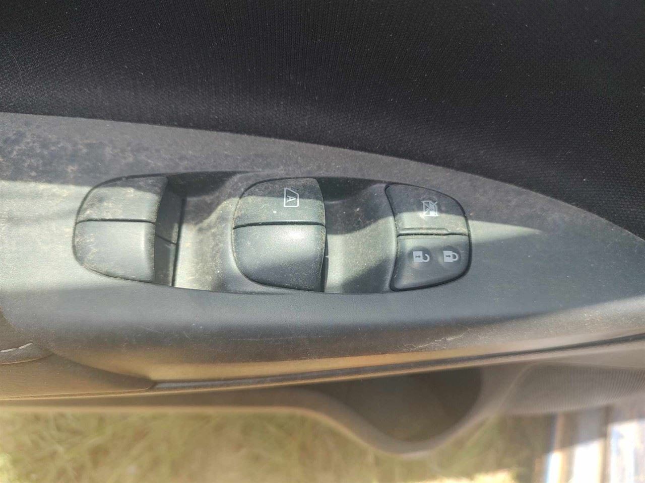 SENTRA 2017 Fuse Box Cabin 6783