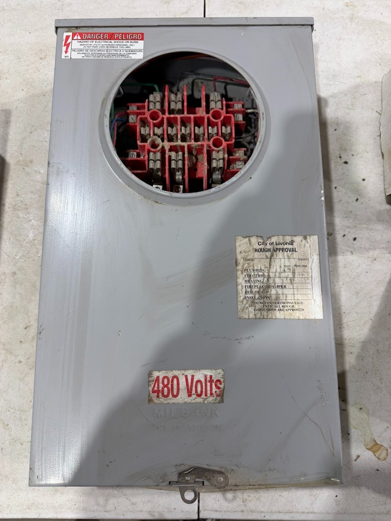 3P 600V Meter Socket Can   LG