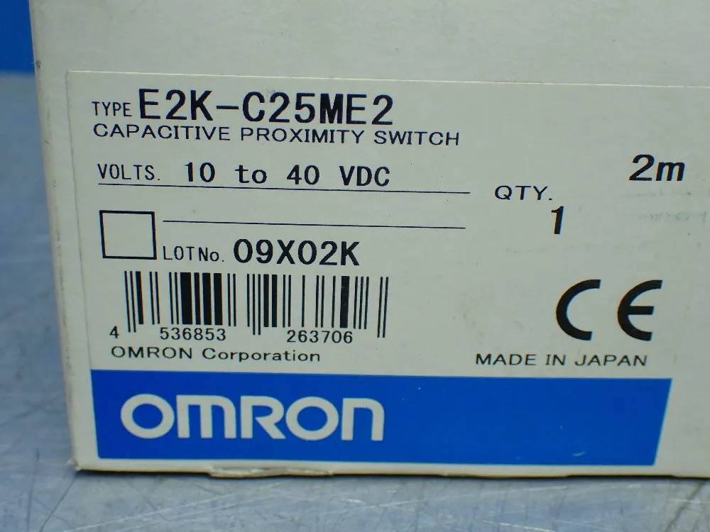 OMRON E2K-C25ME2 CAPACITIVE PROXIMITY SENSOR 08250530324