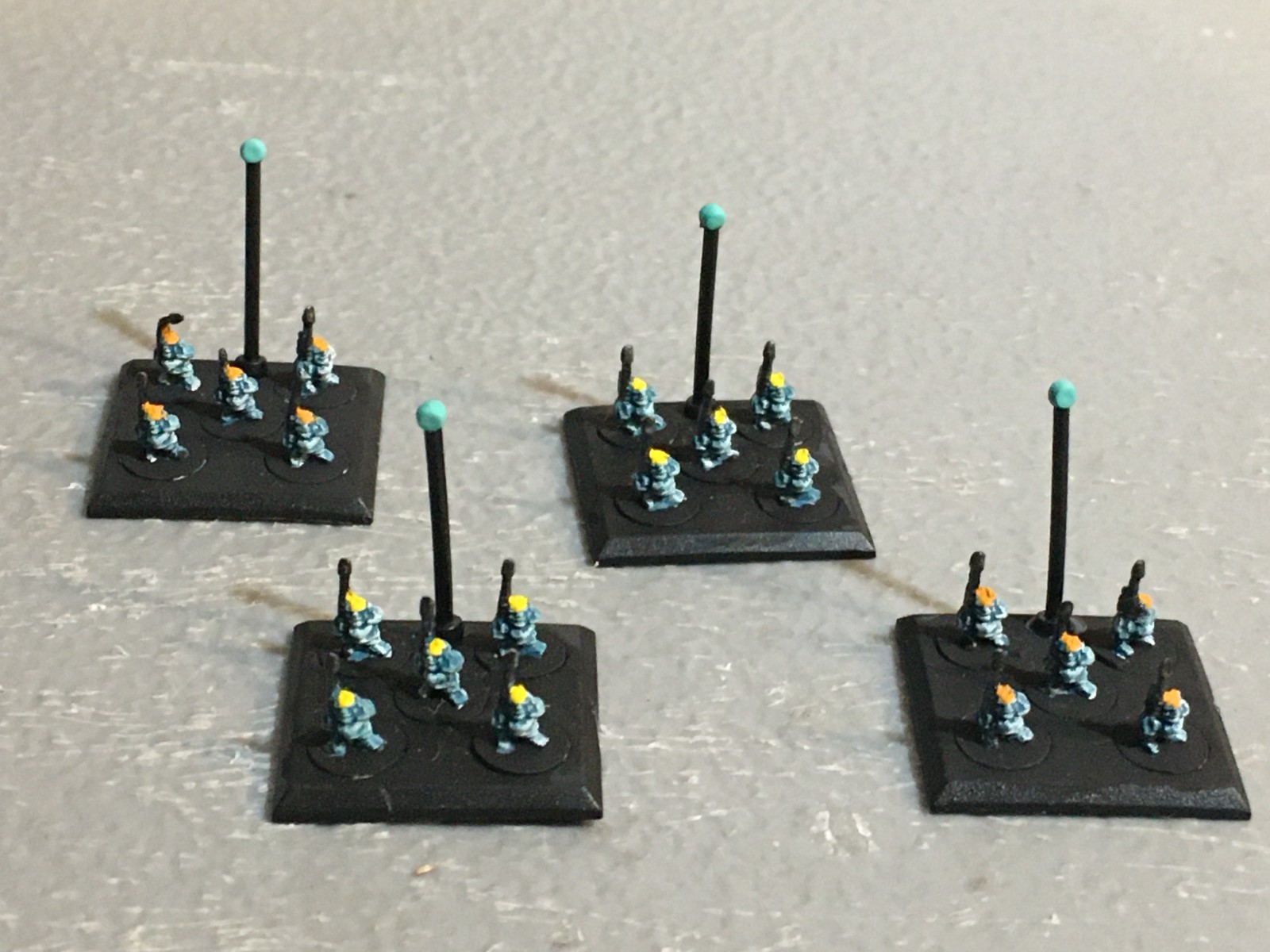 A25309 WARHAMMER 40K EPIC IG IMPERIAL GUARD SQUATS 4 STANDS PAINTED GW