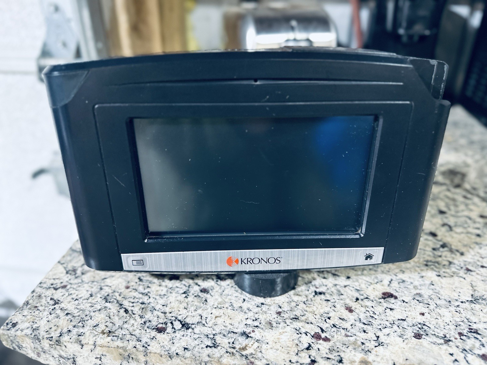 Kronos InTouch 9100 Time Clock Terminal with Cables, Model 9100, MPN 8609100-008