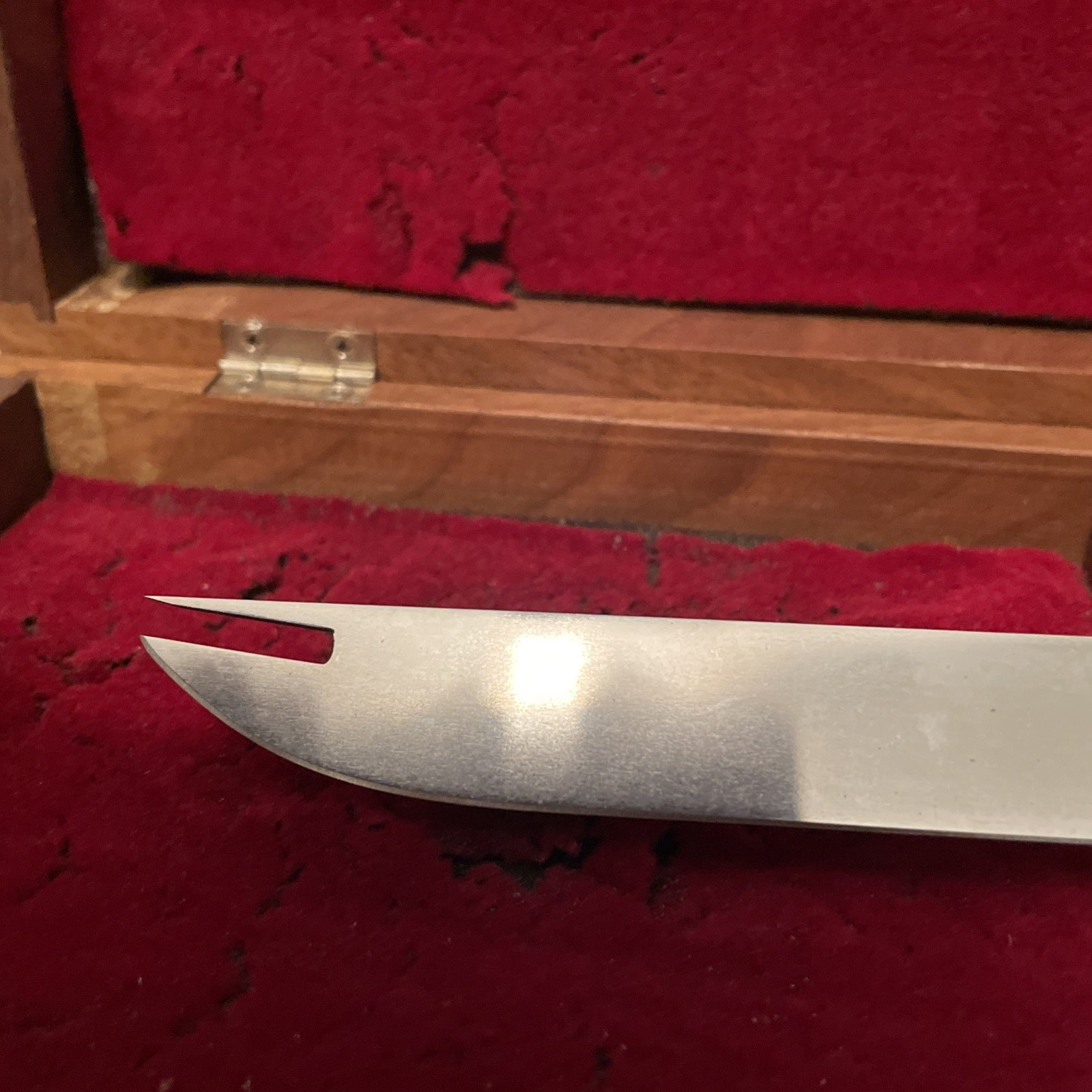 GERBER LEGENDARY BLADE CARVING SET 2 WALNUT CASE. No Sharpening Tool Vintage