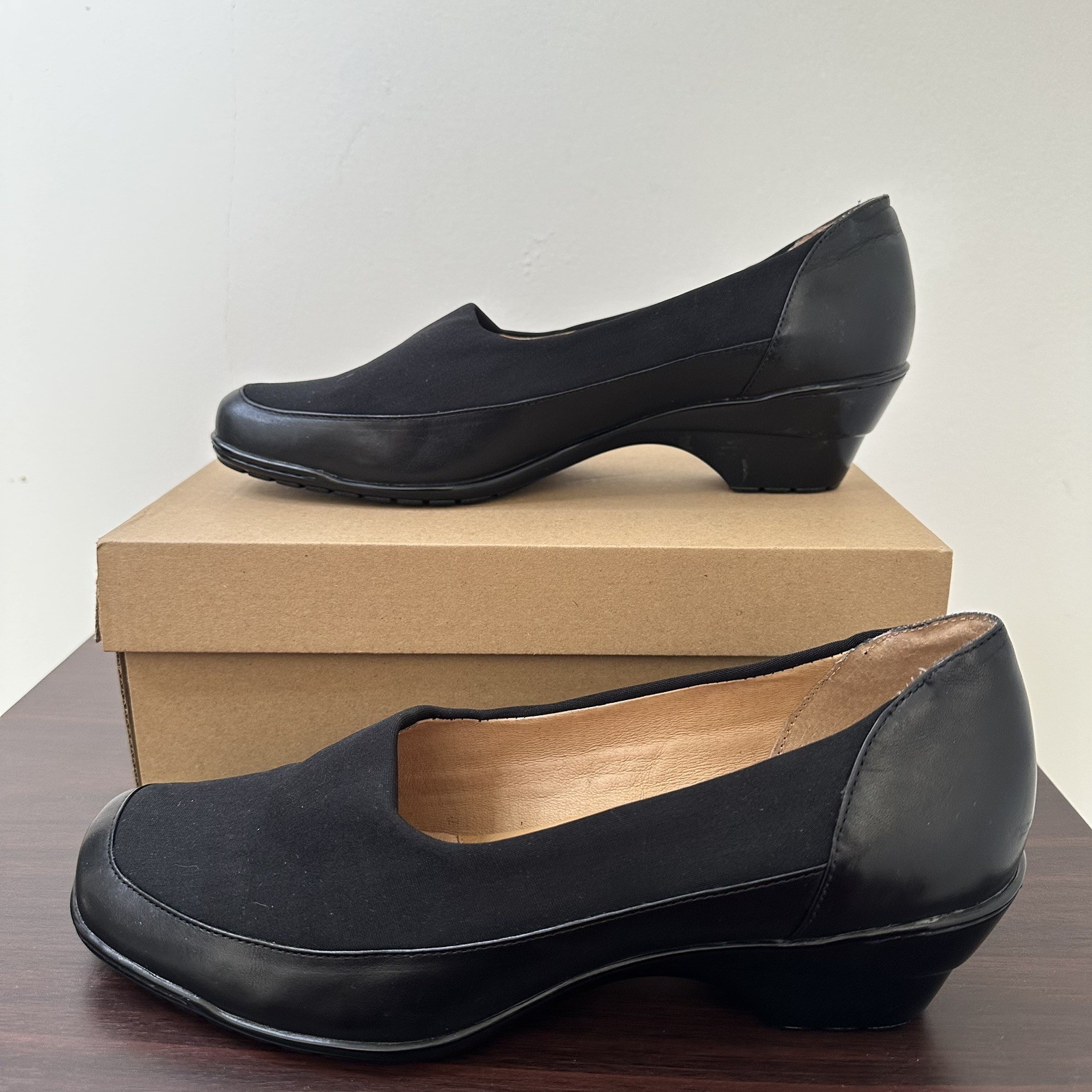 Sofft Black Leather Square Toe Slip On Loafers, Size 12, Women's Comfort Shoes