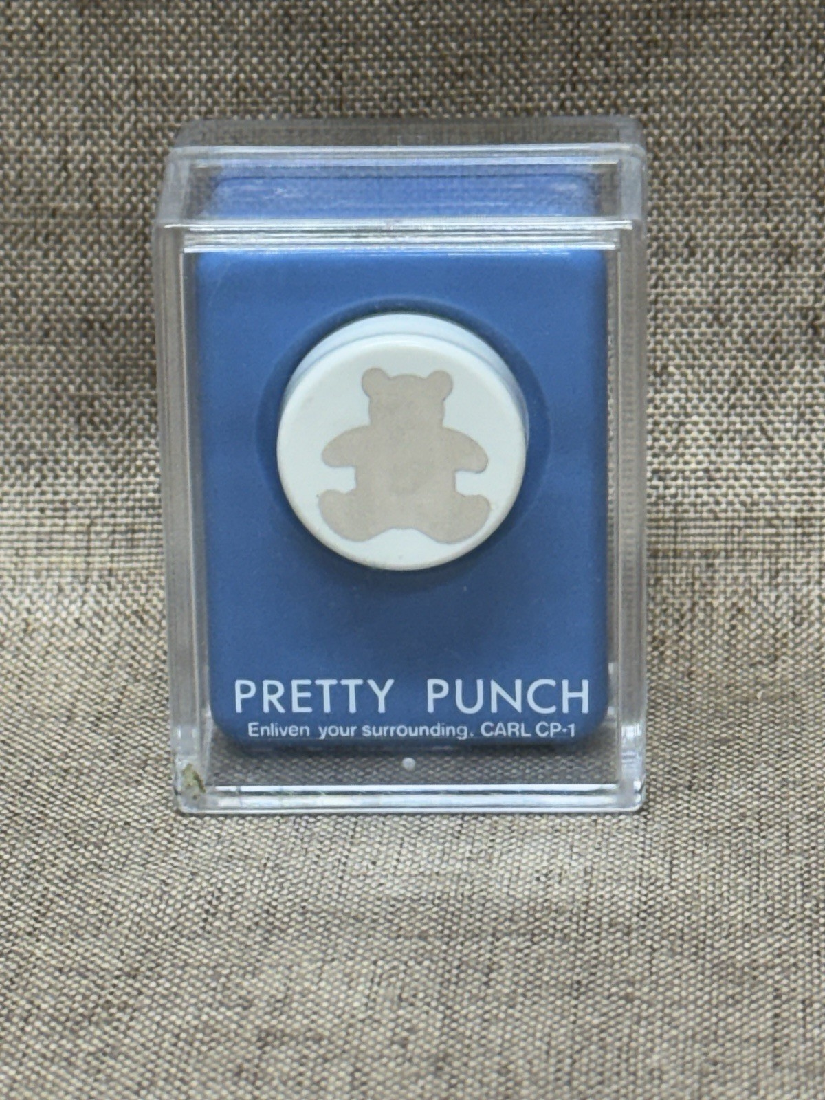 Carl Paper Punch - Teddy Bear, Bear - New
