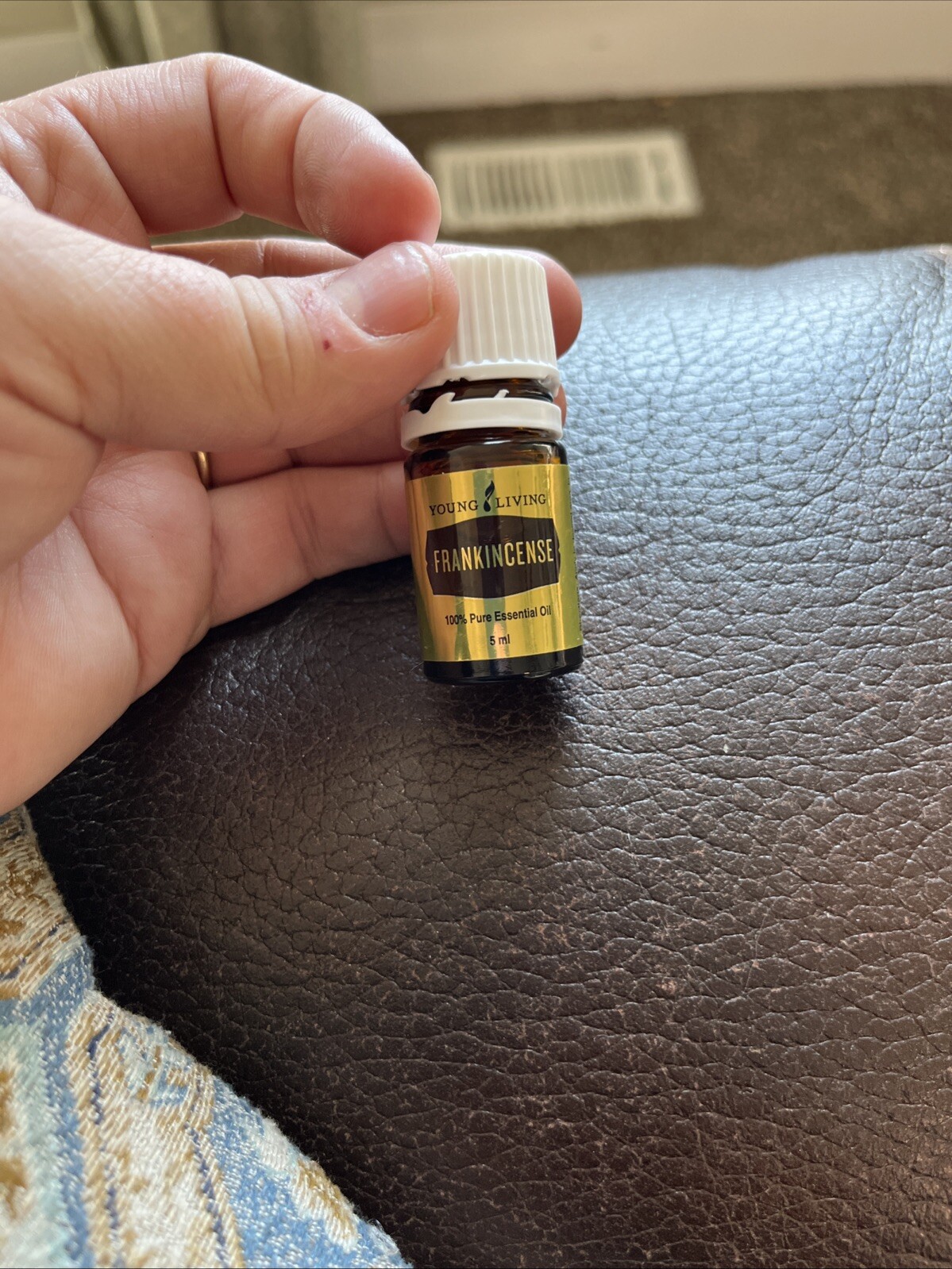Young Living Oils Of Ancient Scripture Frankincense 5 Ml Open But Full