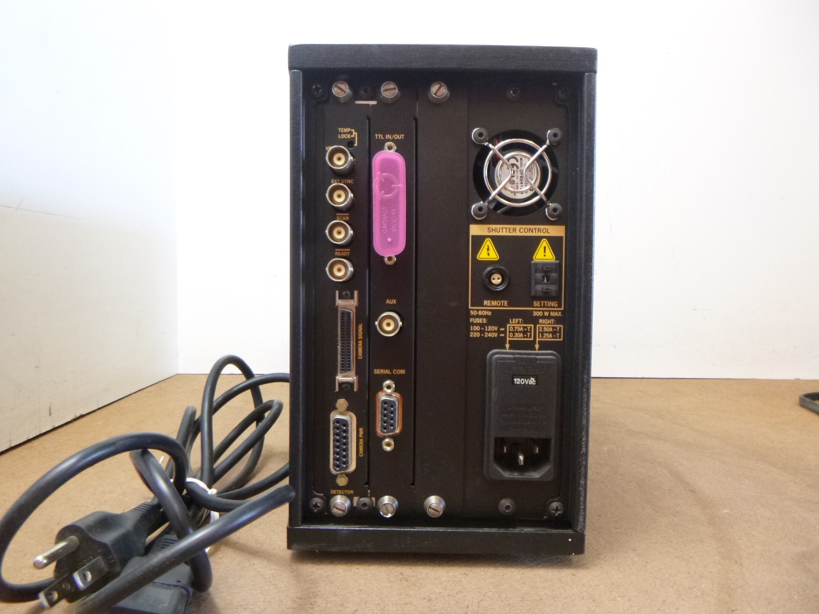 RS Princeton Instruments MicroMAX Microscope CCD Camera Controller ST-133 12 Bit