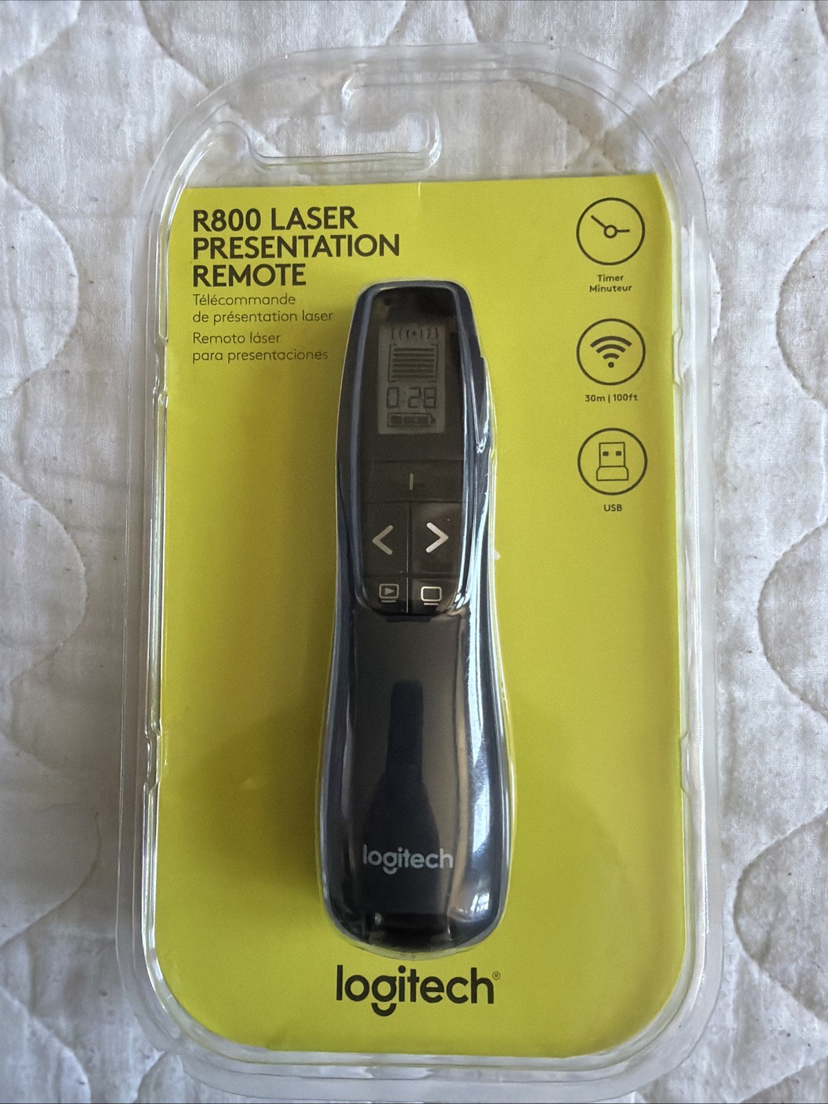 Logitech R800 Laser Presentation Remote Control - Black