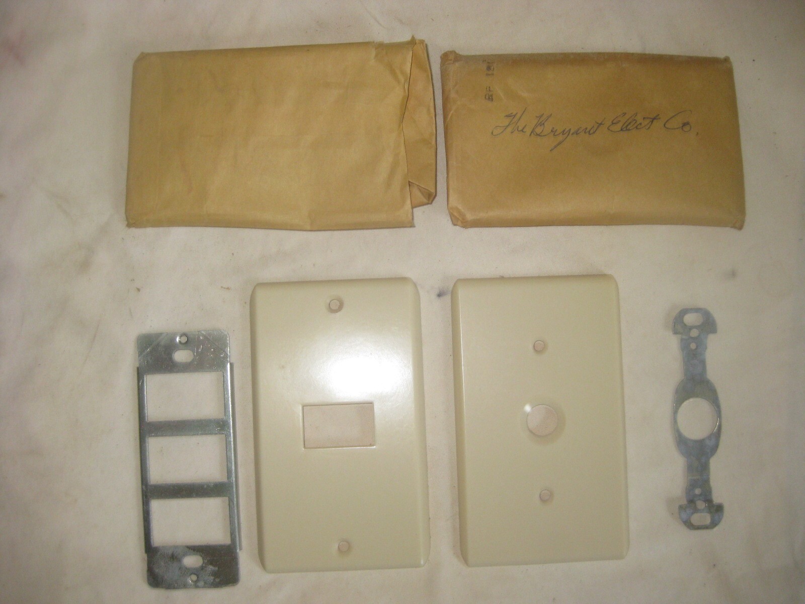 2 vintage General Electric GE push button switch wall plate covers cover