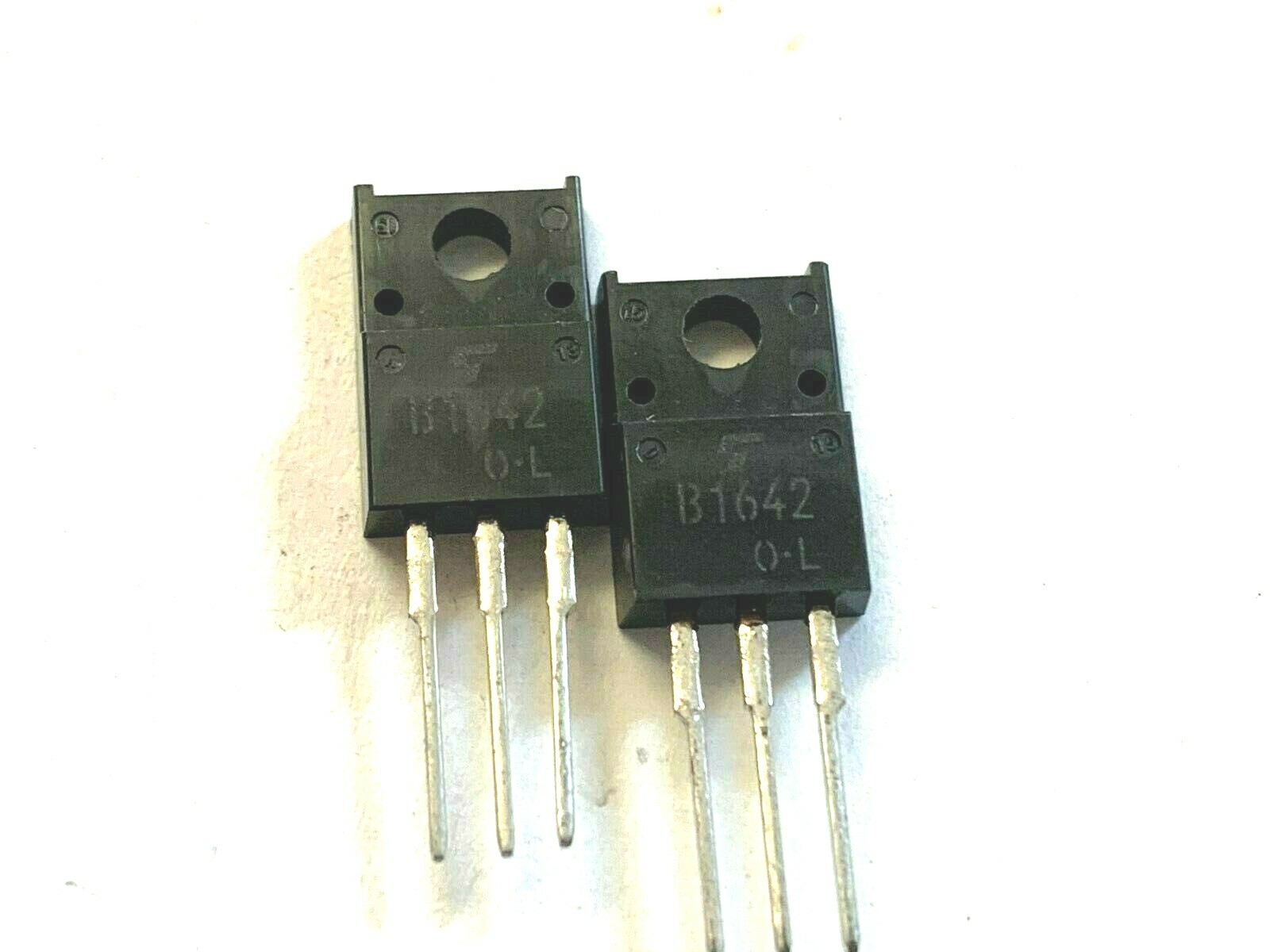 LOT OF 4  2SB1642 Original New Toshiba  Power  Transistor | FREE US Shipping