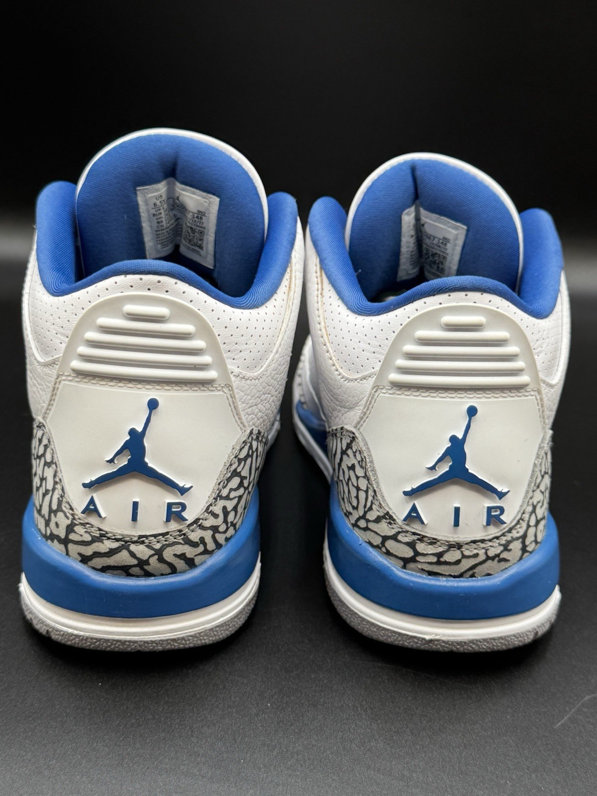 Size 8 - Jordan 3 Retro Mid Wizards shoes With Box! 🪄