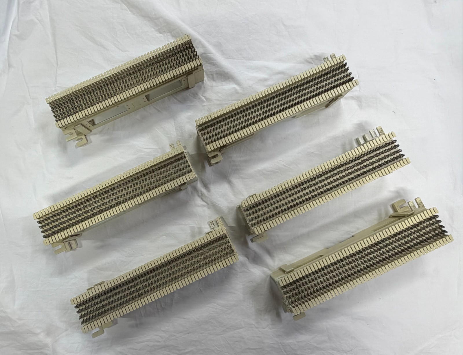 SIEMON 66 Punch Down 50 Pair Wiring Terminal Block S66M1-50 W/ Base Plate