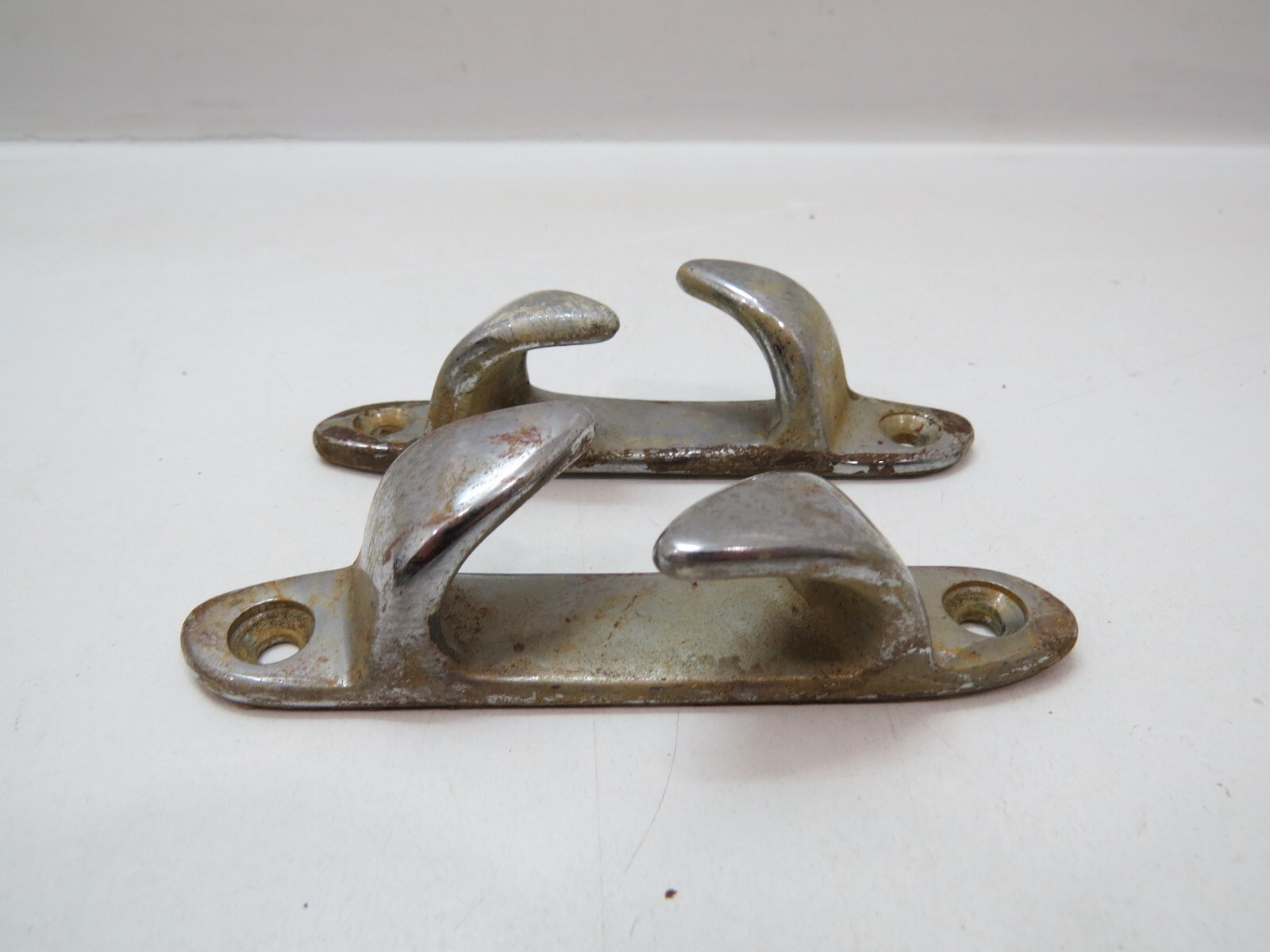 PAIR 4+7/16 INCH CHROME OVER BRONZE RETRO CHOCKS BOAT FAIRLEADS (D2C583C)