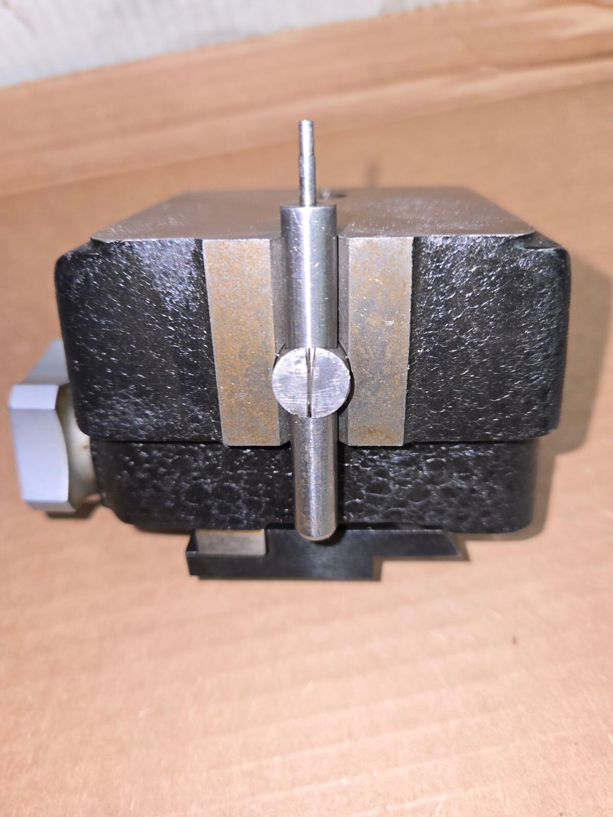 S & F gear tester left arbor block
