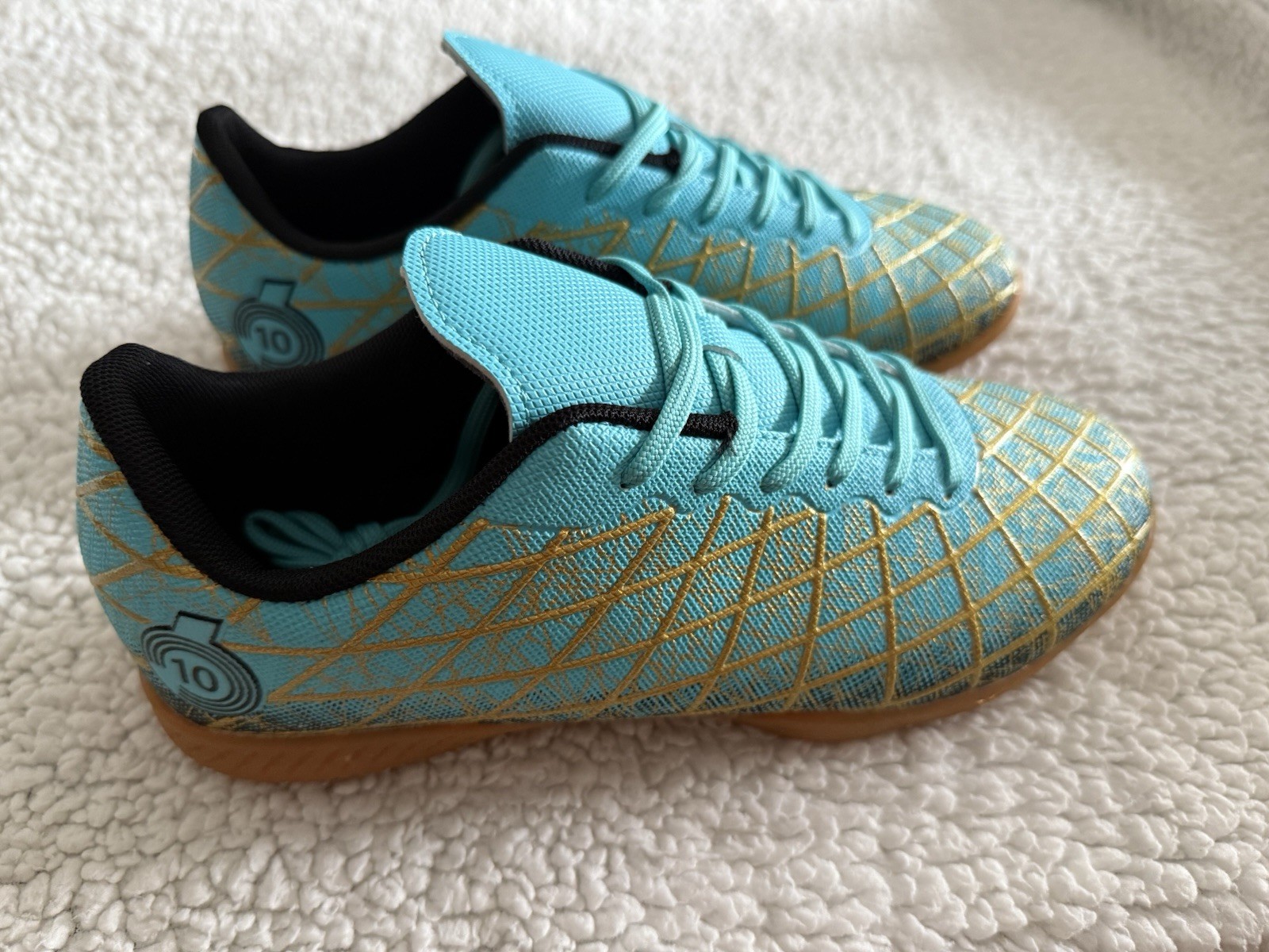 Men’s Firm Ground Soccer Cleats Low-top Football Cleats FG/AG/TF Professional