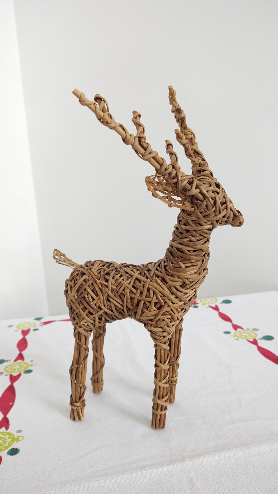 STANDING TWIG DEER