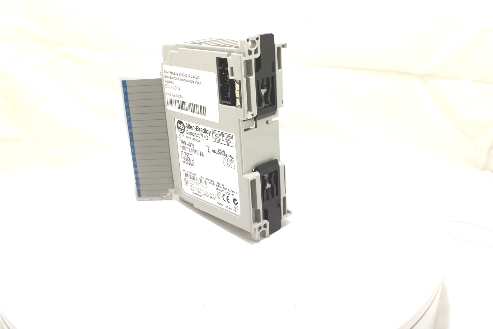 Allen Bradley 1769-IQ16 24VDC Sink/Source Compactlogix Input Module