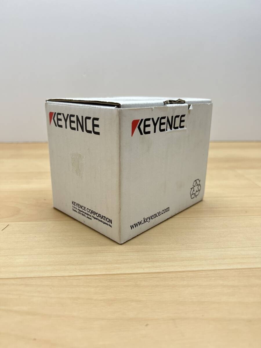 Keyence SR-1000 Automatic Focus Code Reader New Japan JP