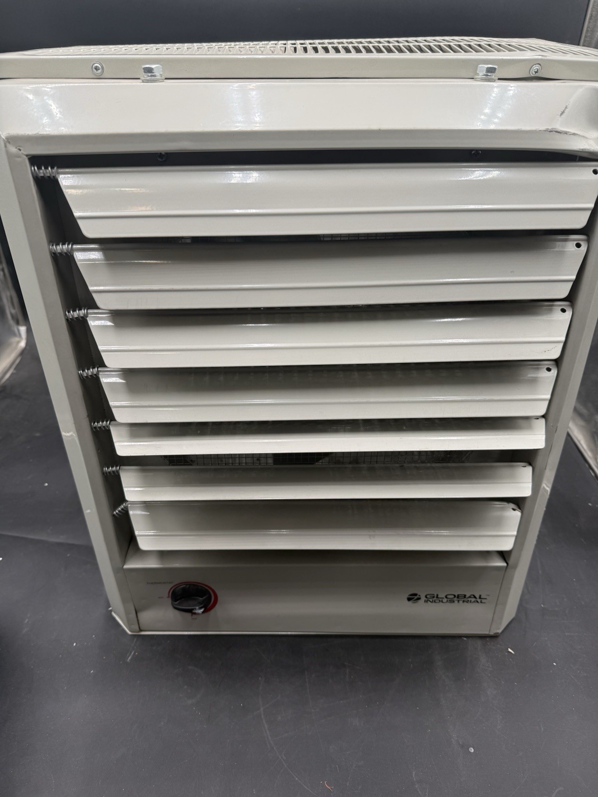 Global Industrial Pu-20483 Unit Heater 20kw 480v 3 Phase SCRATCH & DENT