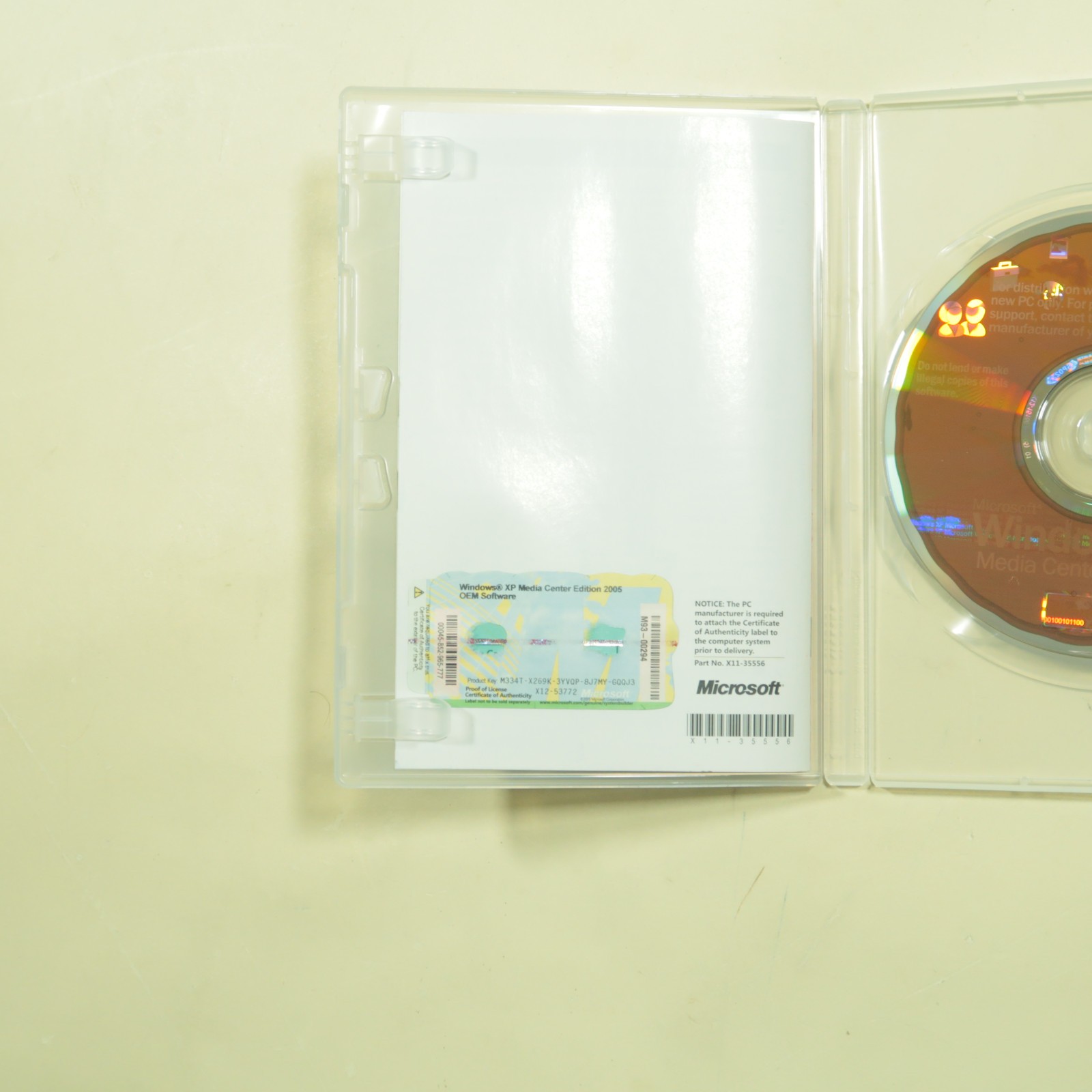 Microsoft Windows XP Media Center Edition 2005 With Key Complete In Box