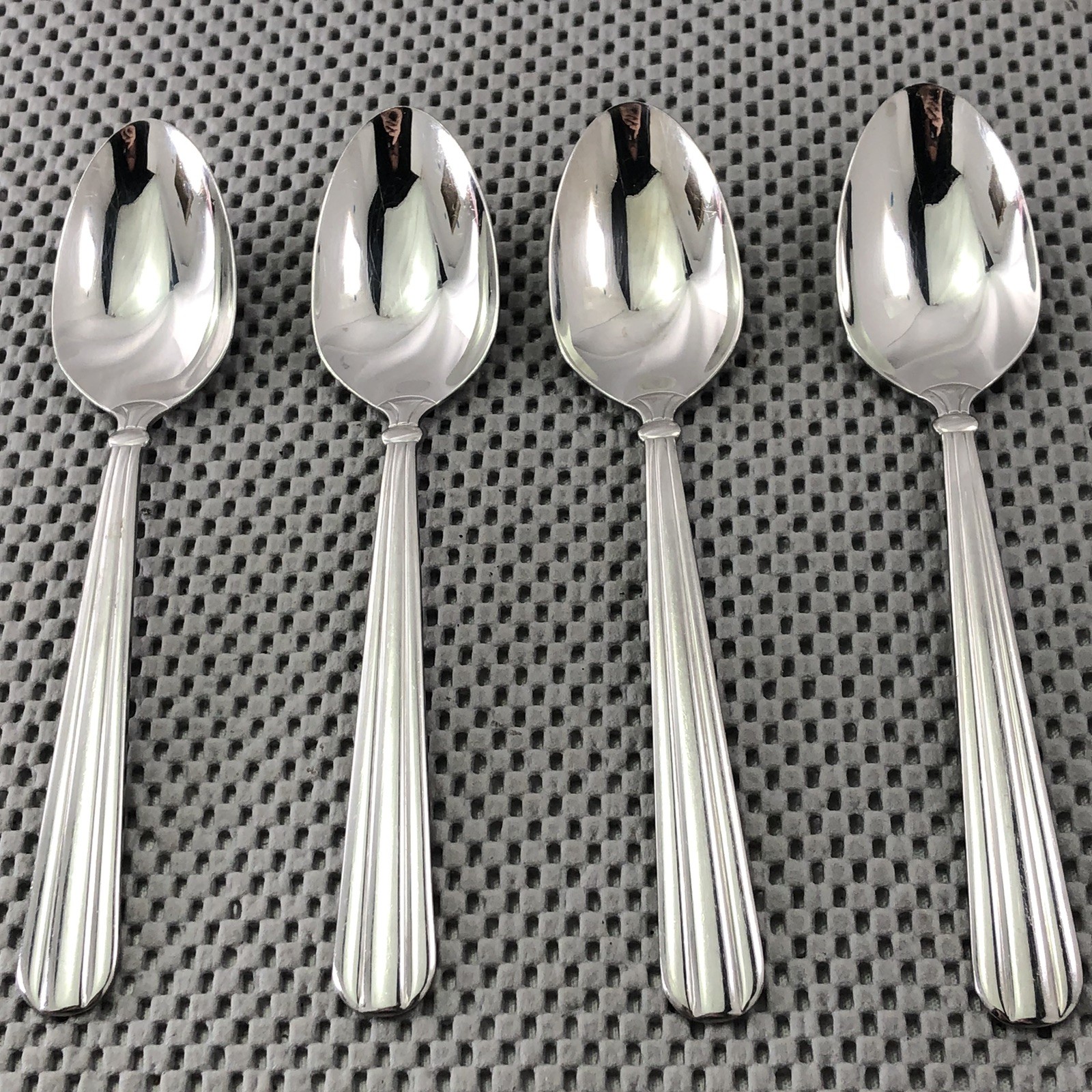 Oneida USA UNITY Stainless Flatware Pieces ~ 4 Soup Spoons