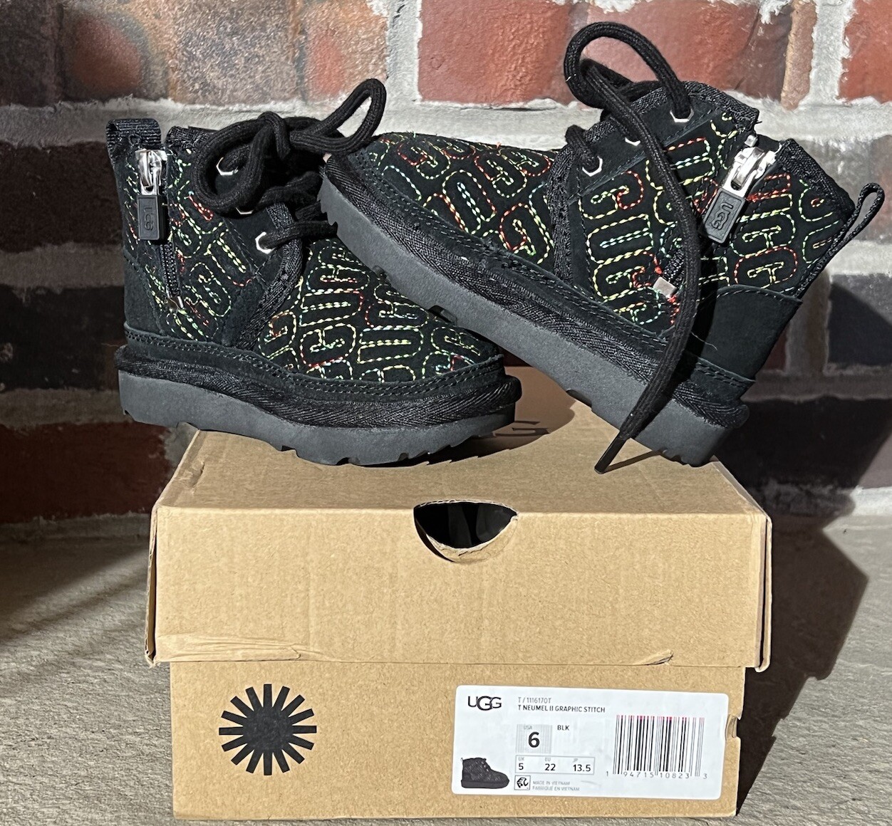 Uggs T Neumel II
