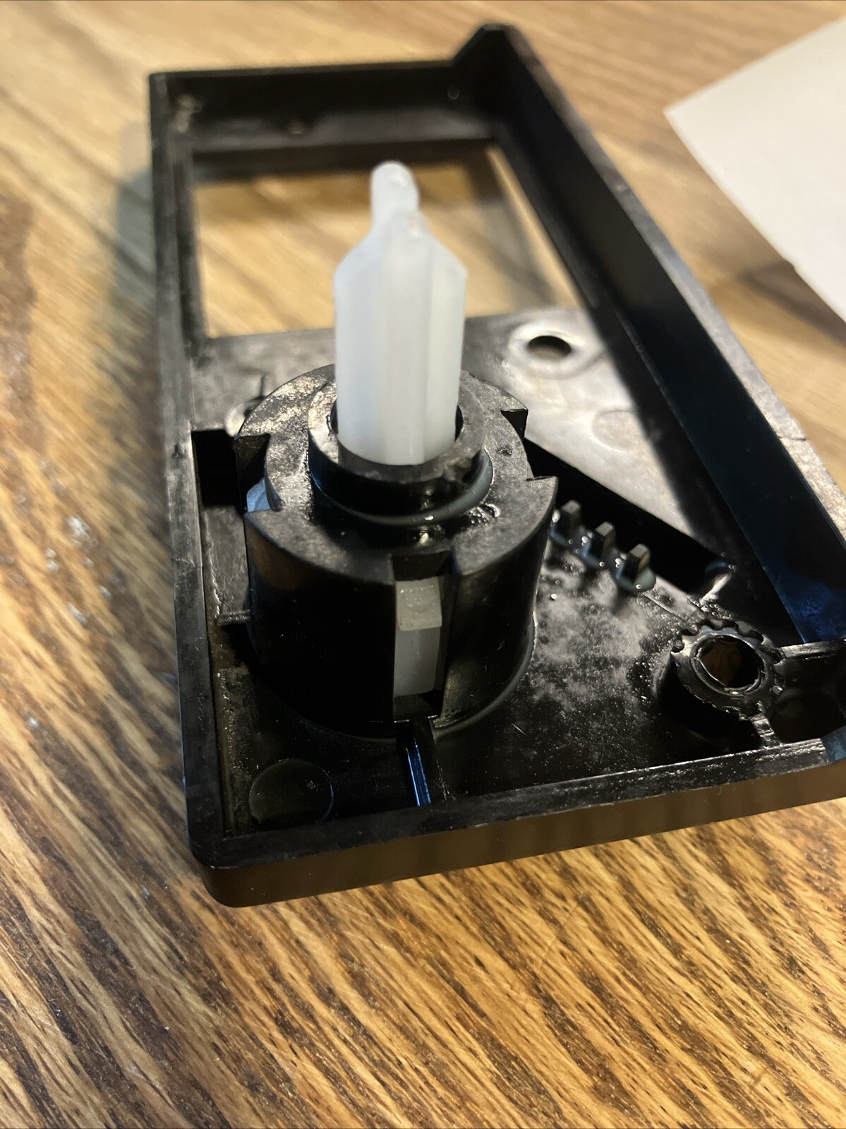 Good Used Coin Return Button For Model 511 Vendo Vending Machine. Free Shipping!