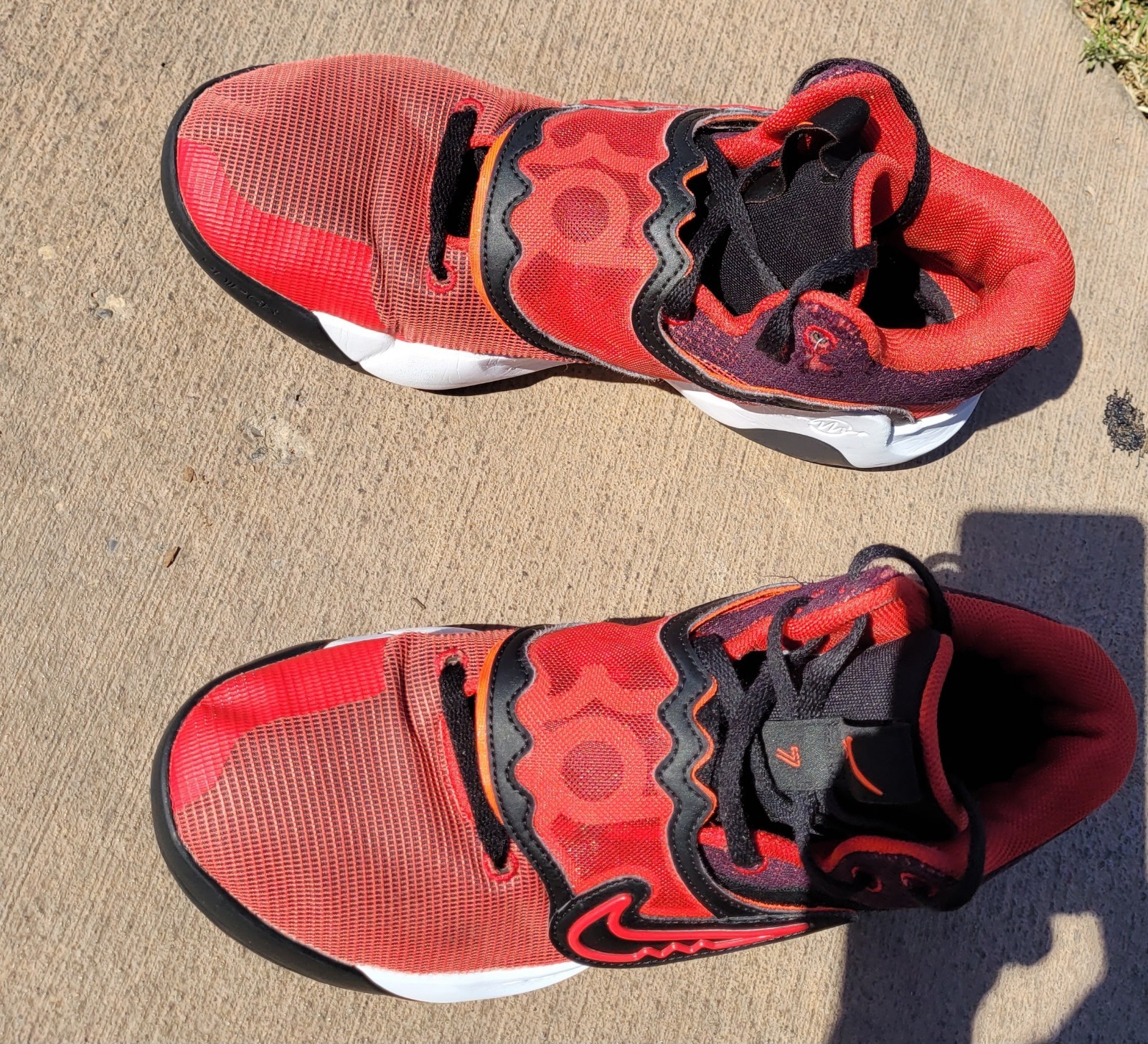 Gently Nike KD Trey 5X Basketball Sneakers - Size Men's 12 DD9538-006