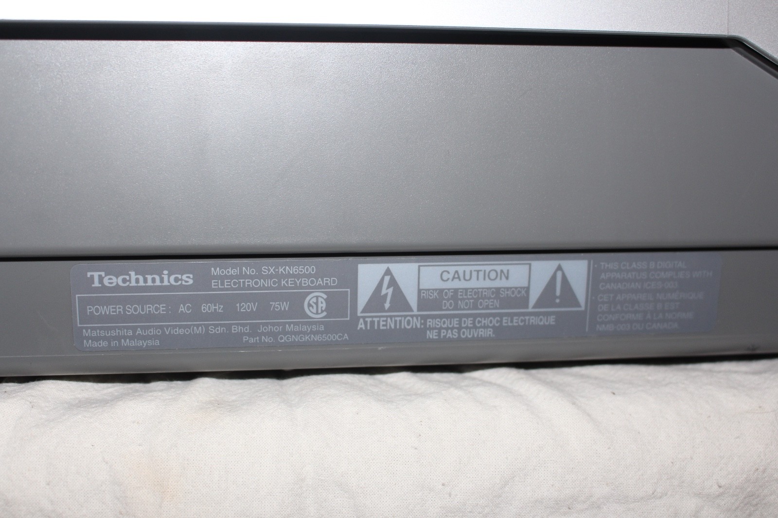 Technics SX KN6500 Digital Keyboard Workstation with extras