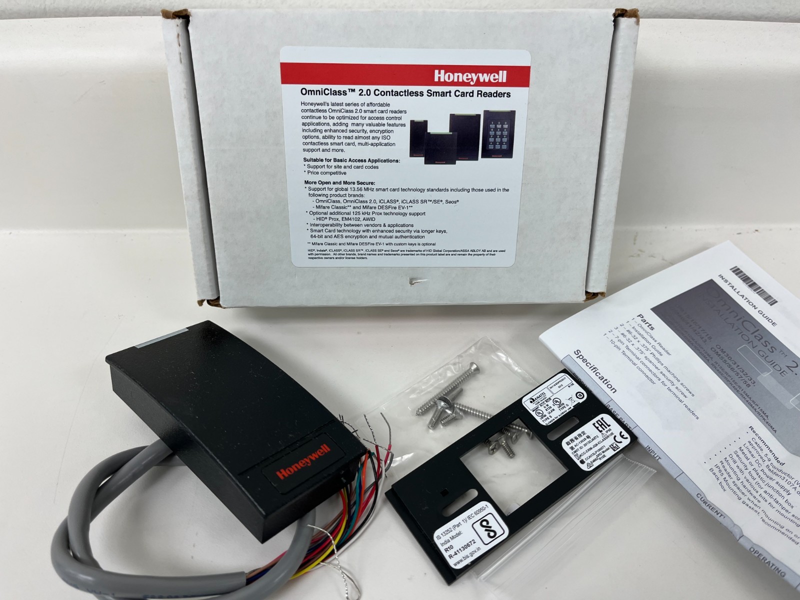 Honeywell OmniClass OM30BHOND Smart Card Reader
