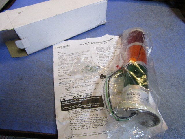 1 – Edward Signaling 113SS-RGA-N5 Machlight 113SSRGAN5, NEW in Box – Box has bee