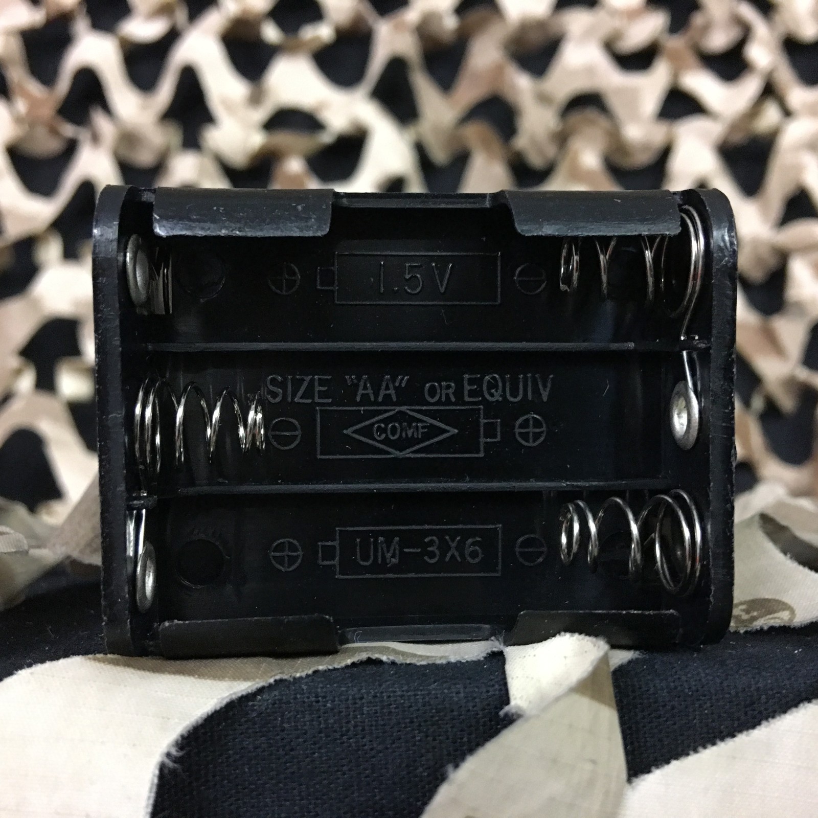 NEW Empire Reloader B & Halo B Loader 6 AA Battery Pack (38804)