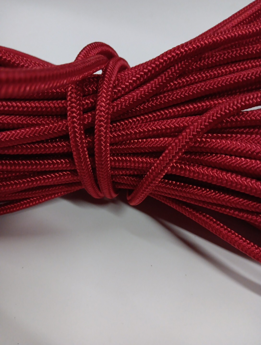 1/4 x 200 ft. Stiff Braid Polyester Halter Rope. Red . Made in USA
